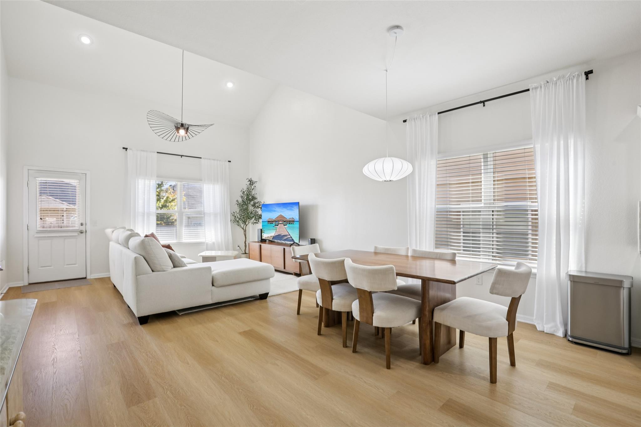 6609 Kauai Ln, Austin, TX 78744