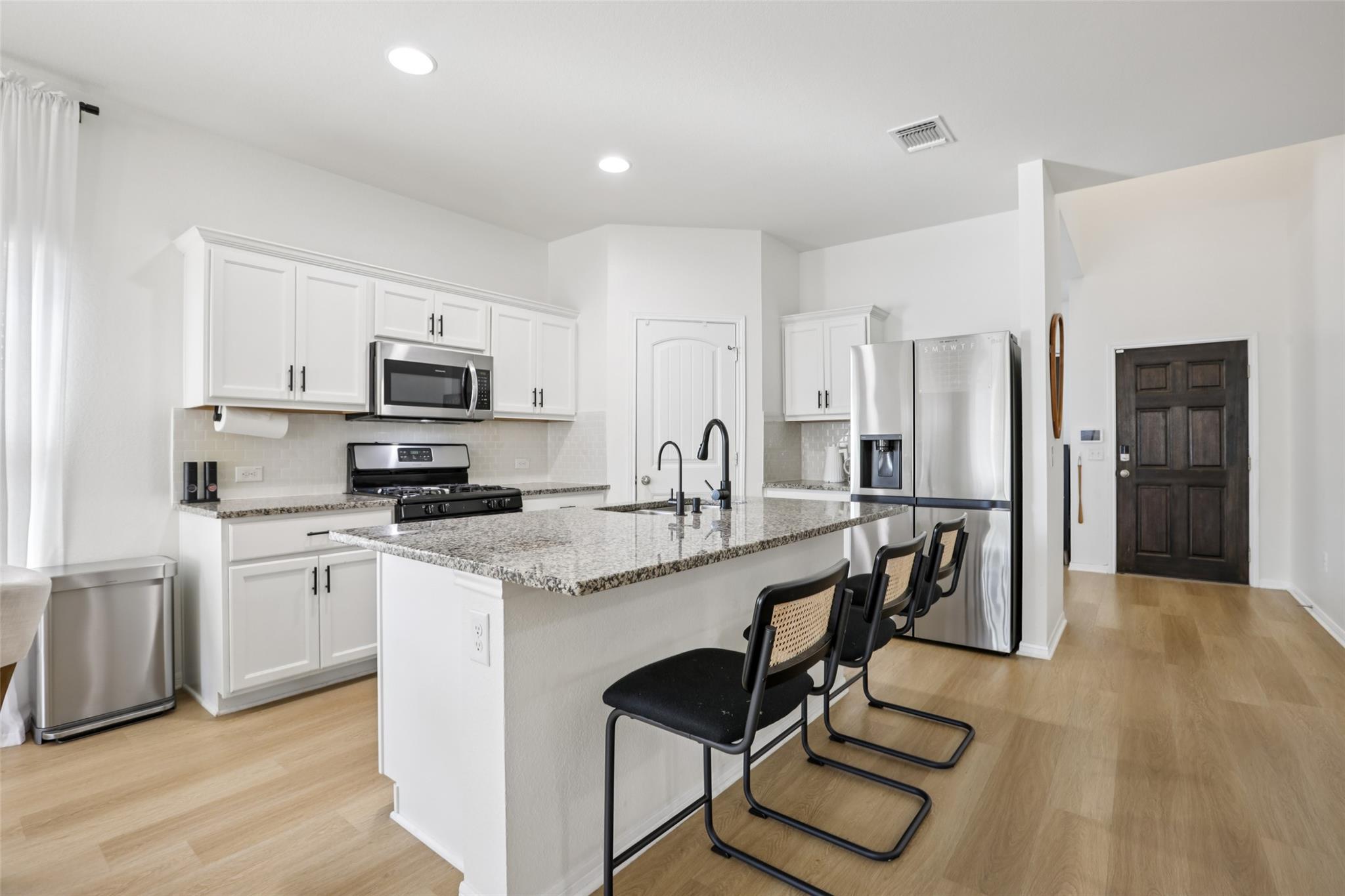 6609 Kauai Ln, Austin, TX 78744