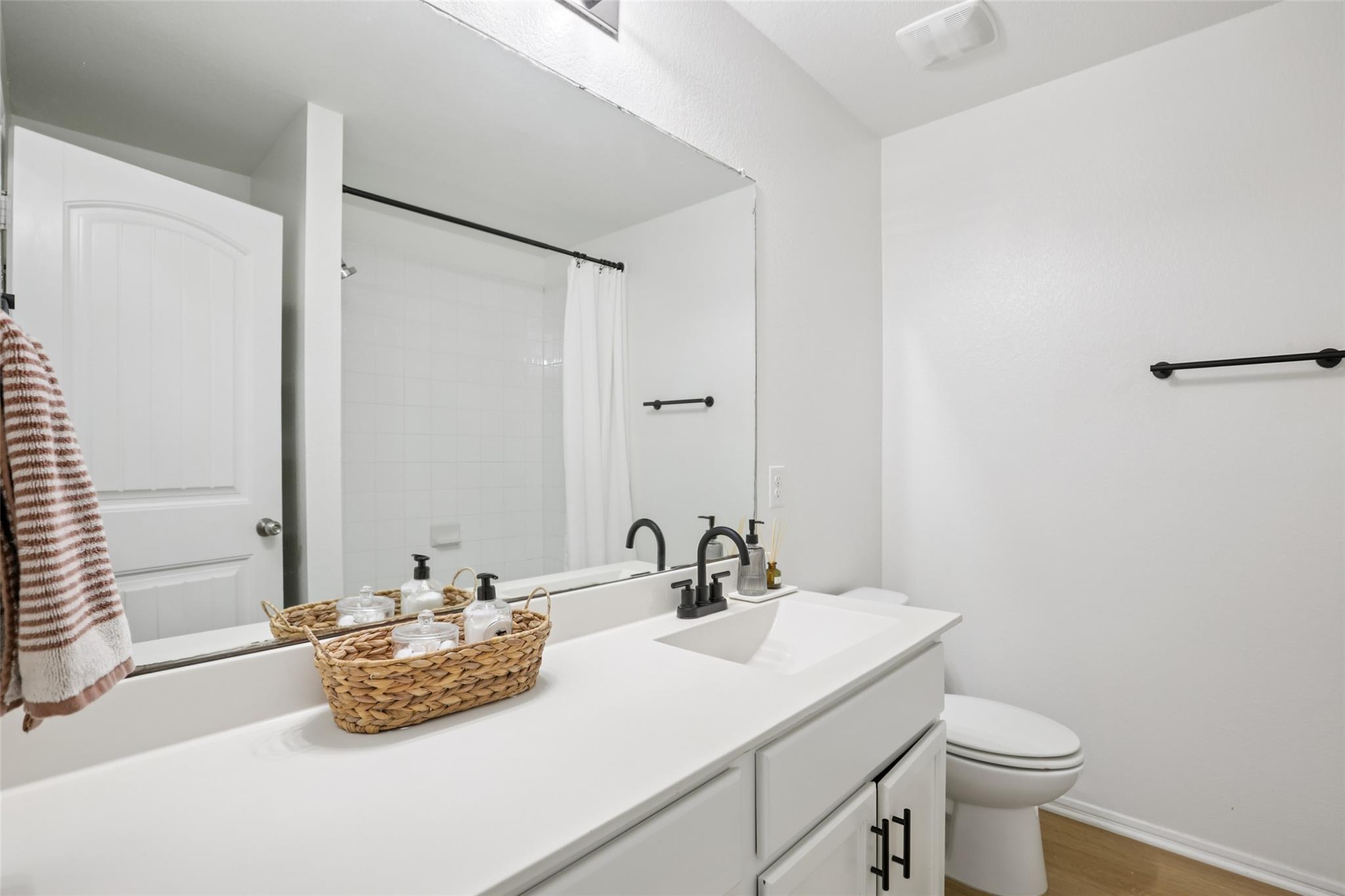 6609 Kauai Ln, Austin, TX 78744