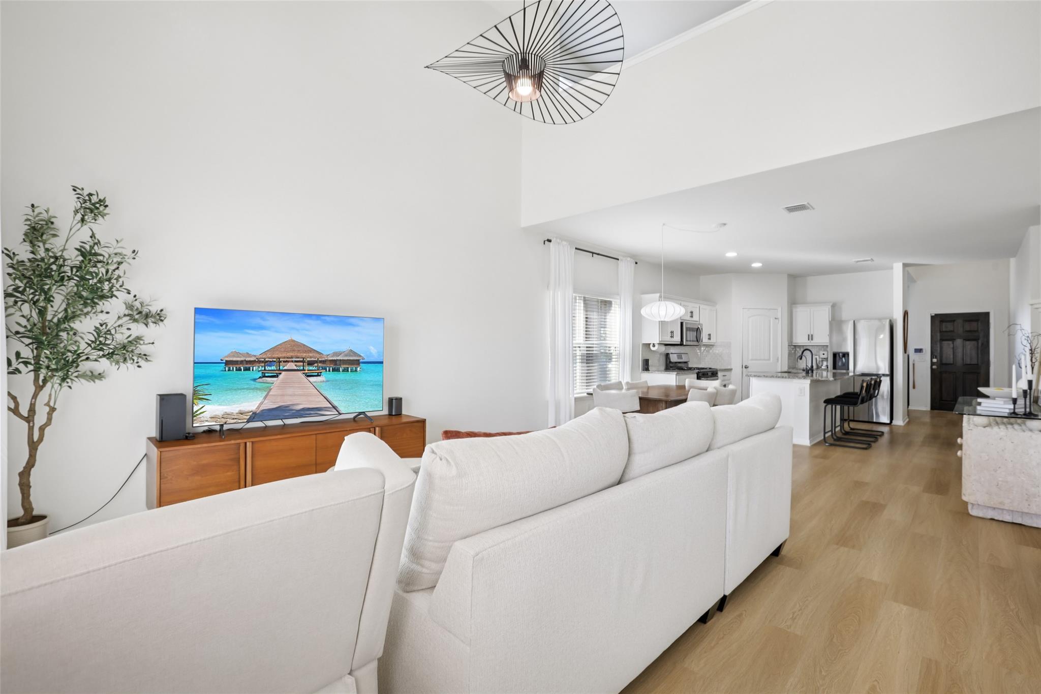 6609 Kauai Ln, Austin, TX 78744