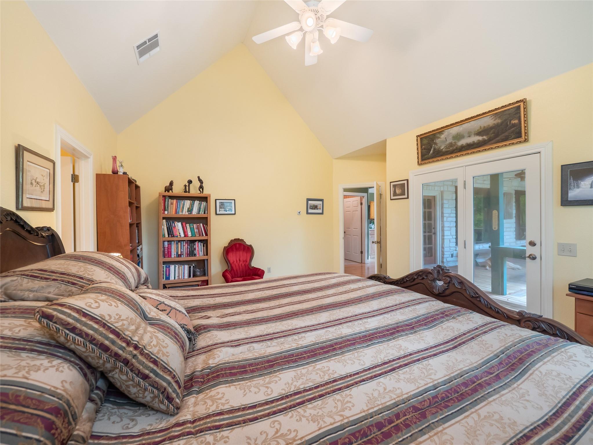 13511 Carpenter Ln, Manchaca, TX 78652