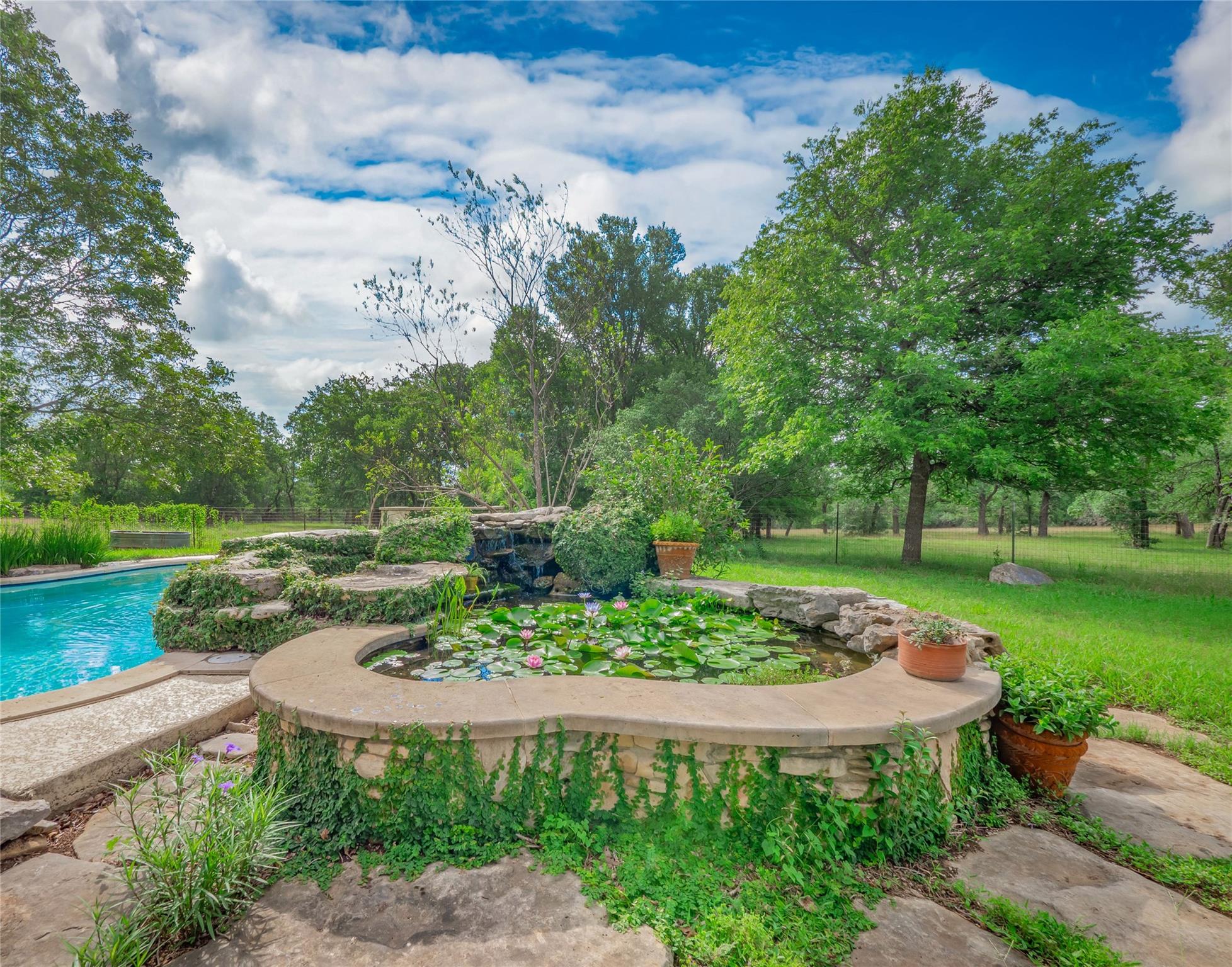 13511 Carpenter Ln, Manchaca, TX 78652