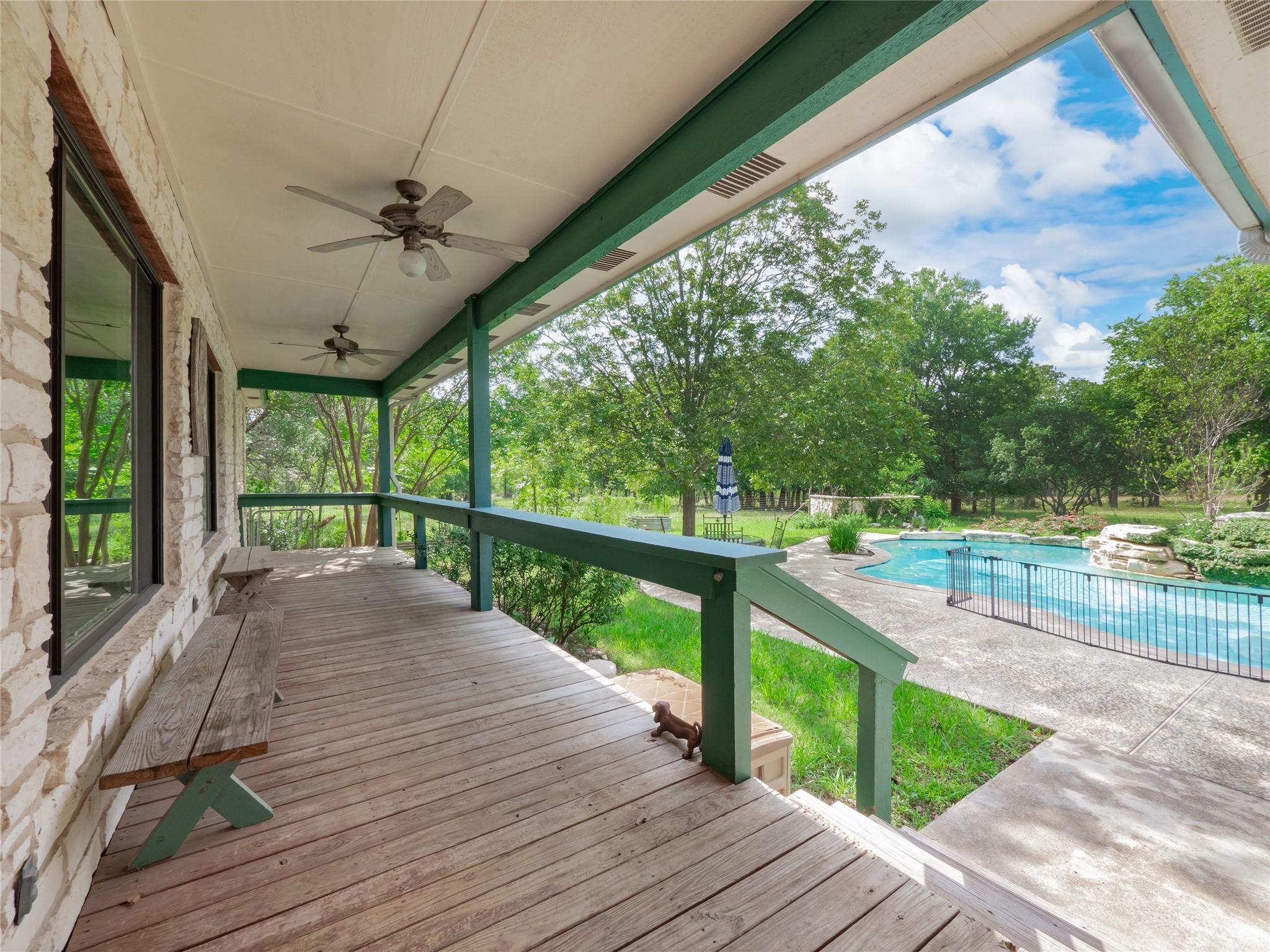 13511 Carpenter Ln, Manchaca, TX 78652