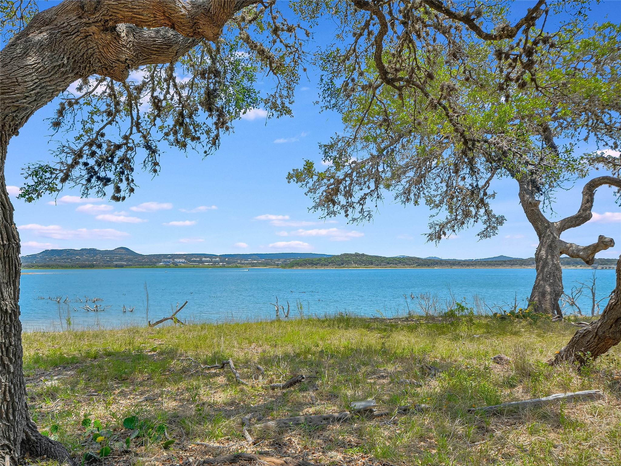 1217 Libby Lookout, Canyon Lake, TX 78133