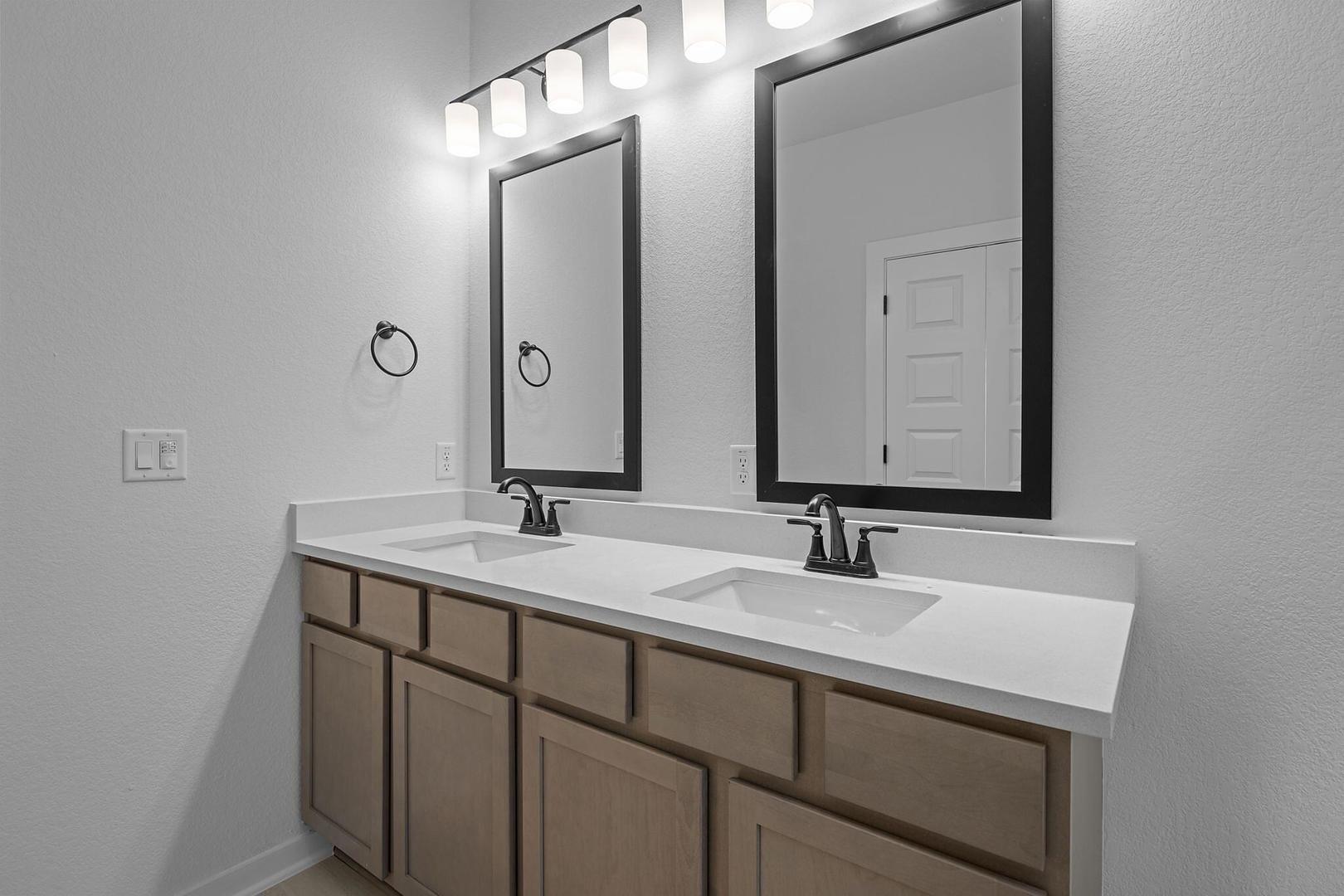 6307 Stockman Dr # 4, Austin, TX 78747