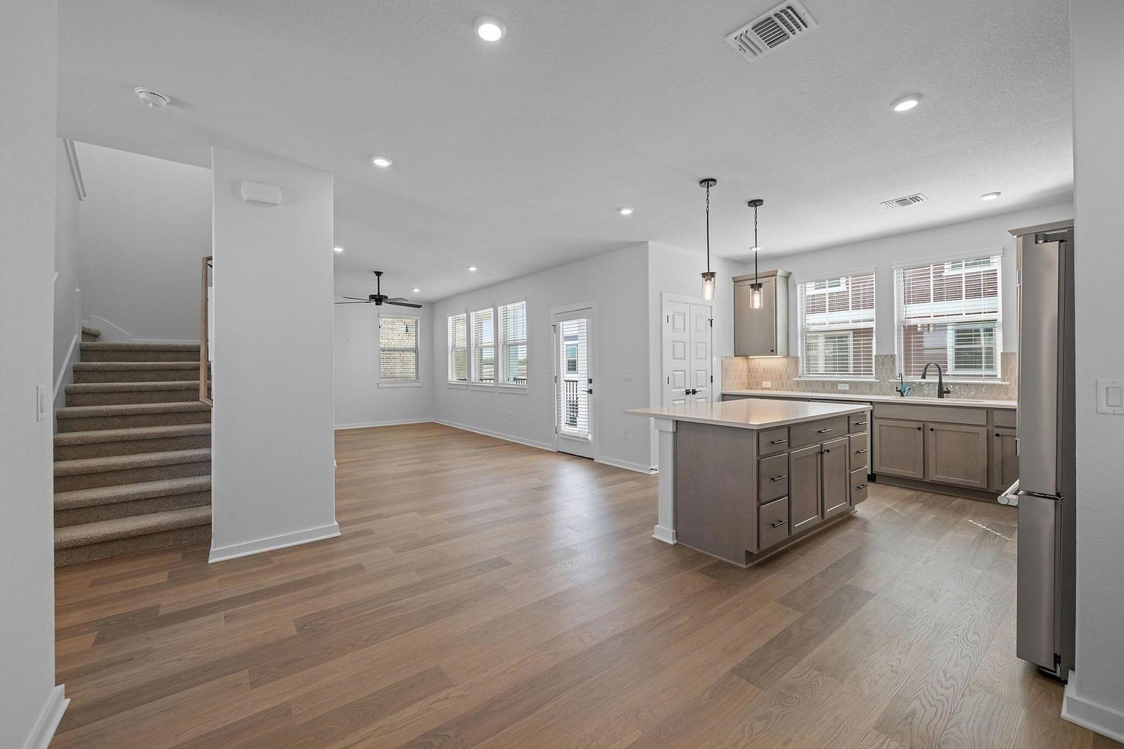 6307 Stockman Dr # 4, Austin, TX 78747