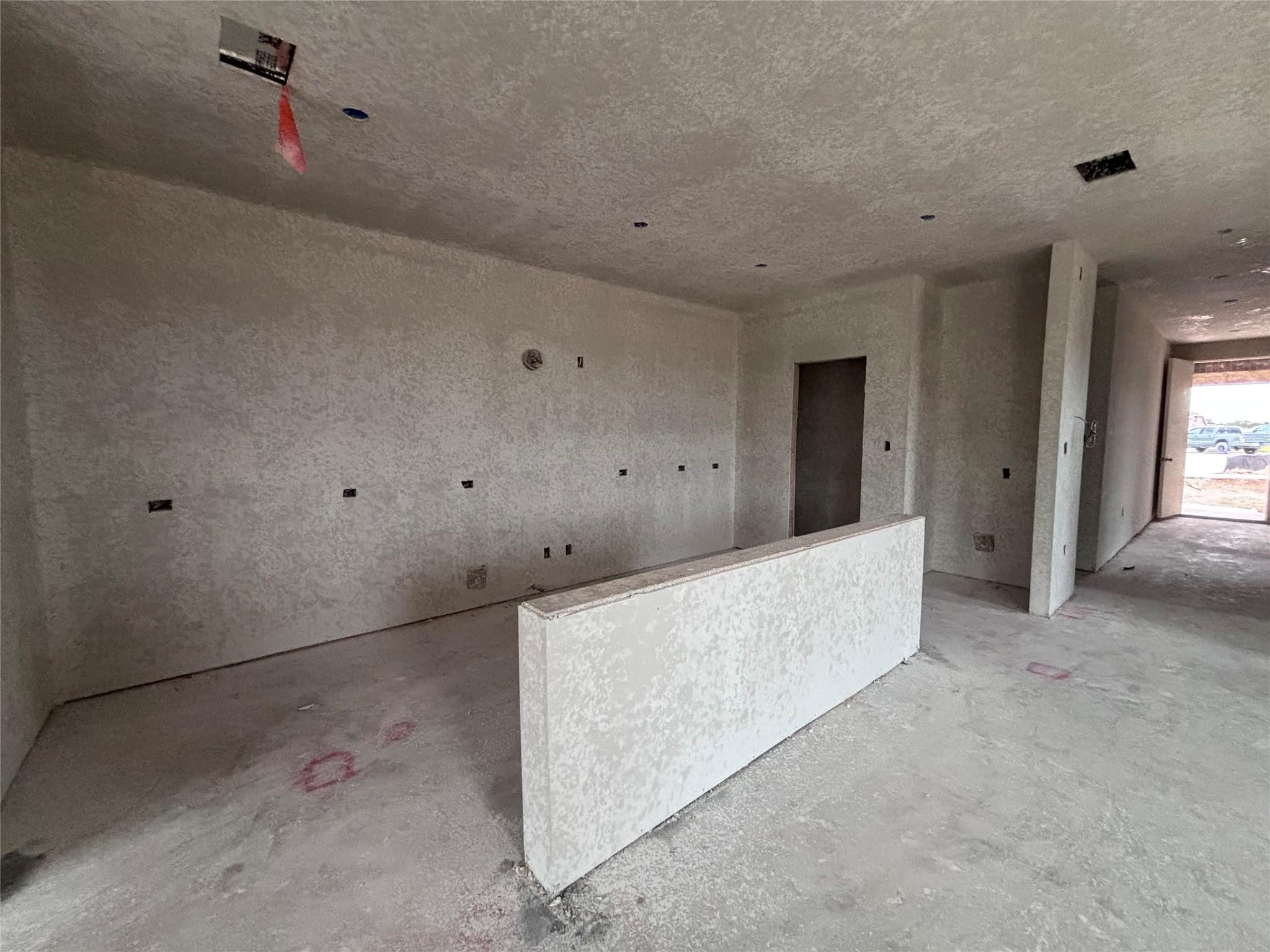 101 Rita Blanca Bnd, Bastrop, TX 78602