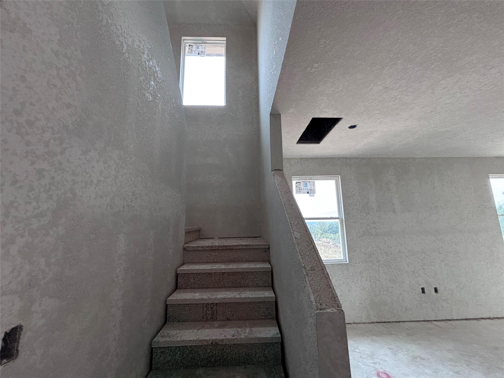 101 Rita Blanca Bnd, Bastrop, TX 78602