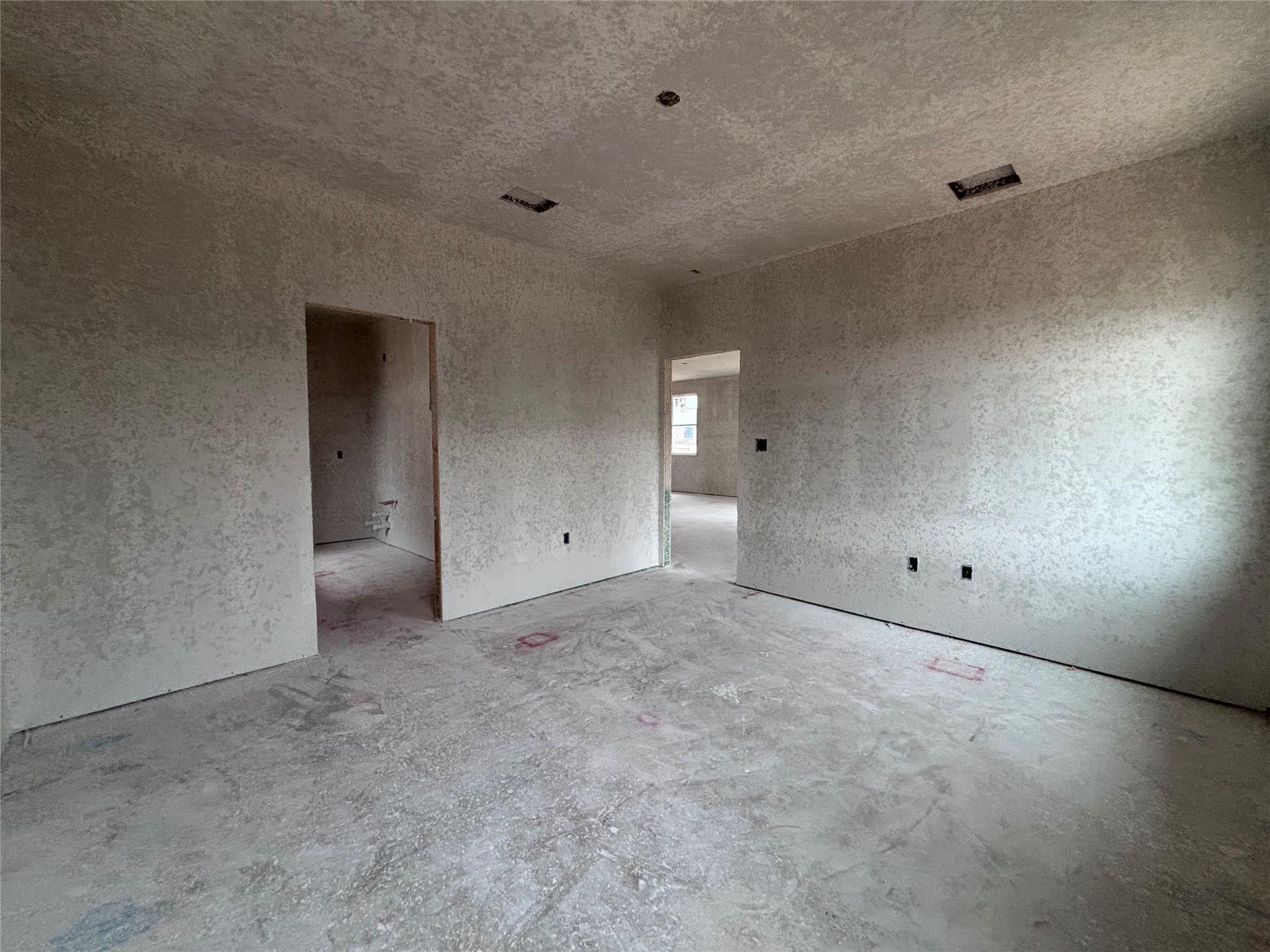 101 Rita Blanca Bnd, Bastrop, TX 78602