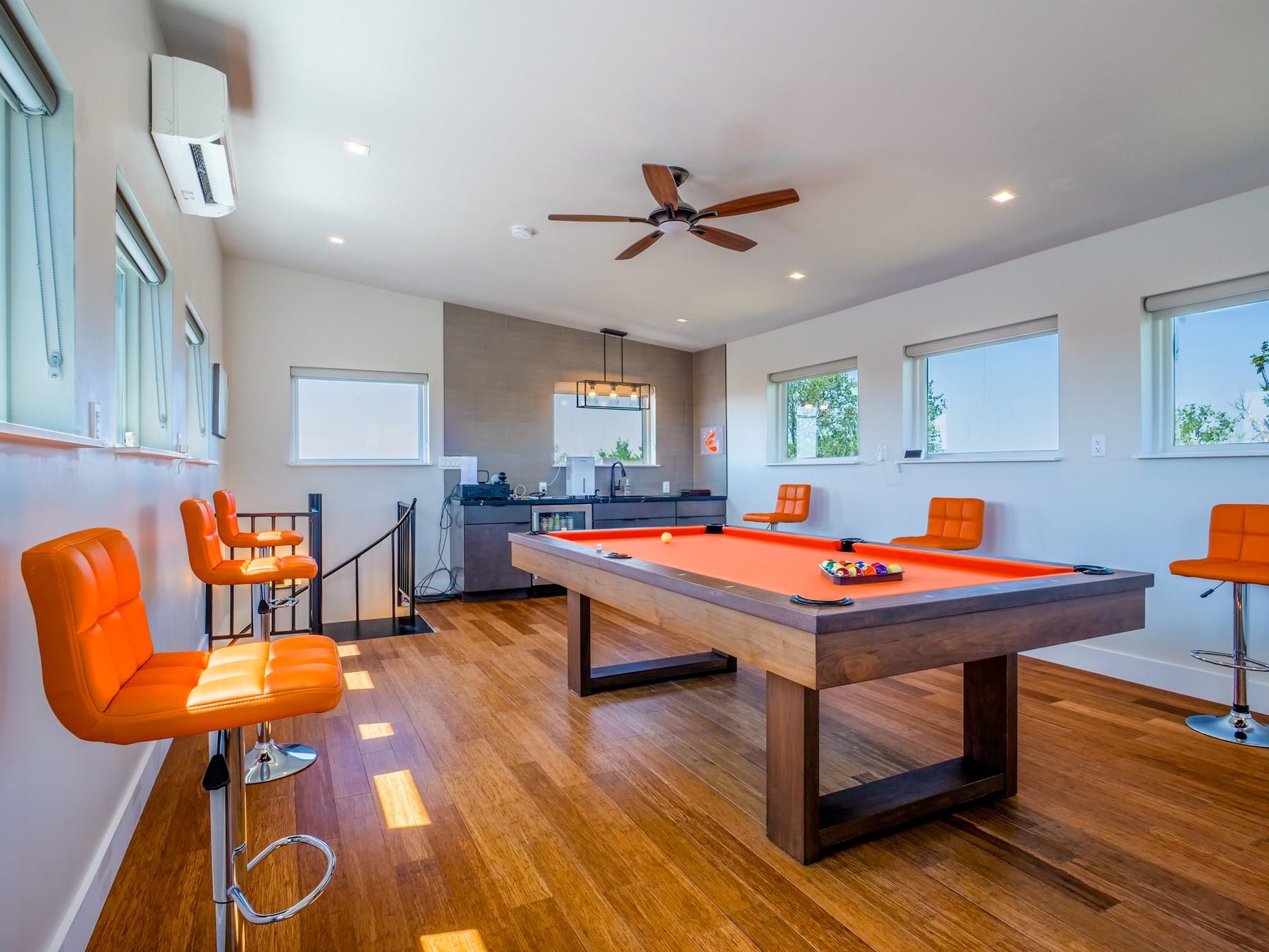 125 W Granite Oaks Dr, Burnet, TX 78611