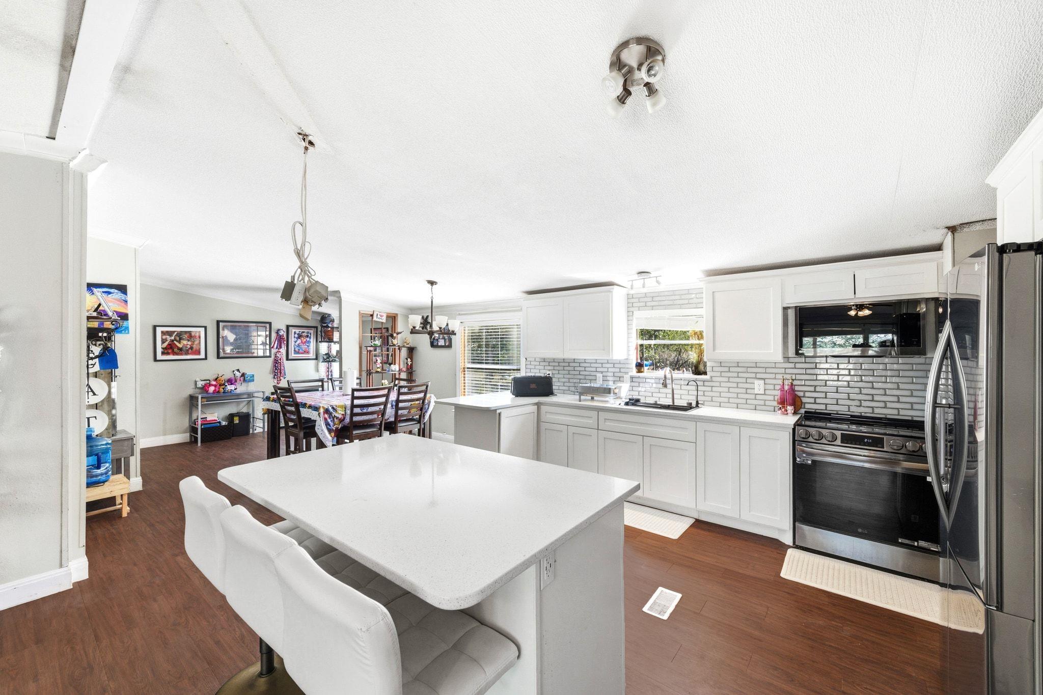 1485 Pettytown Rd, Dale, TX 78616