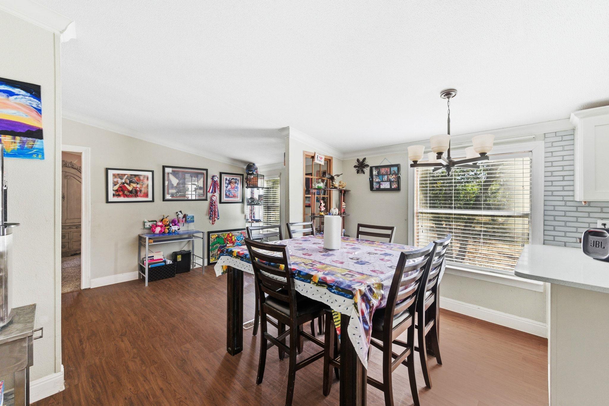 1485 Pettytown Rd, Dale, TX 78616