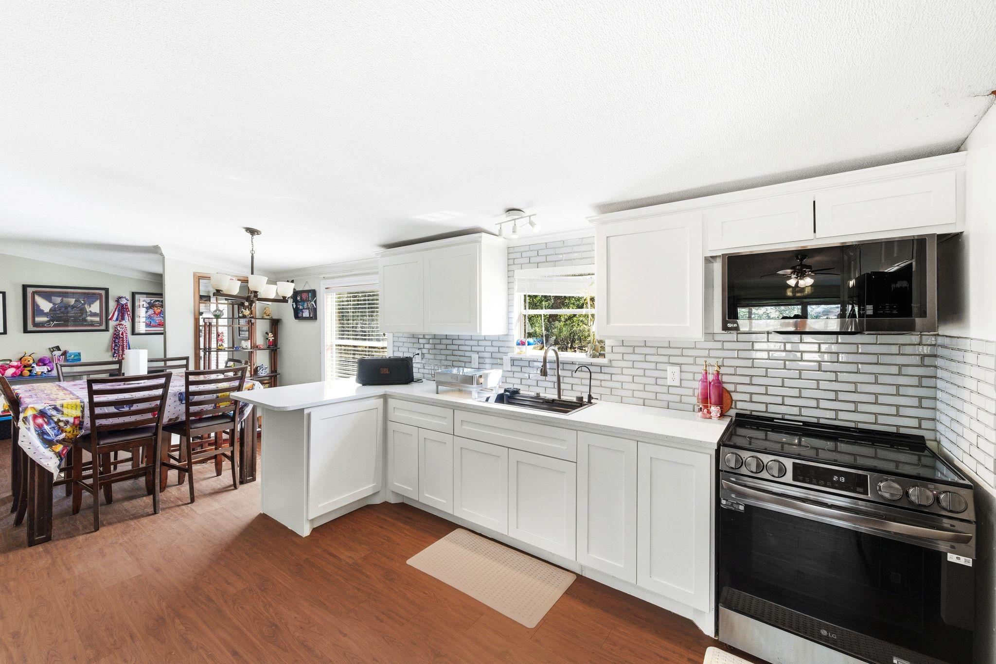 1485 Pettytown Rd, Dale, TX 78616