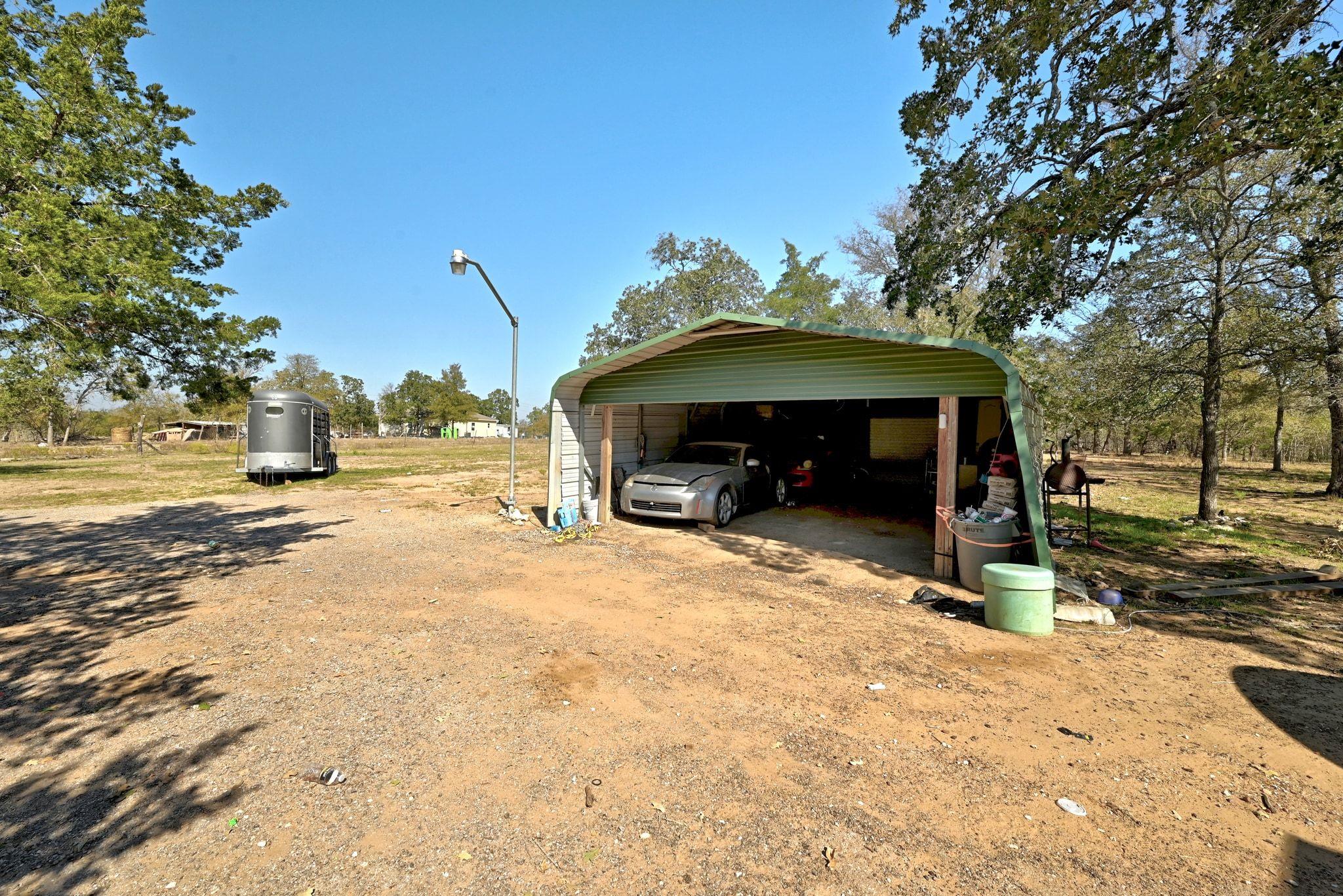 1485 Pettytown Rd, Dale, TX 78616