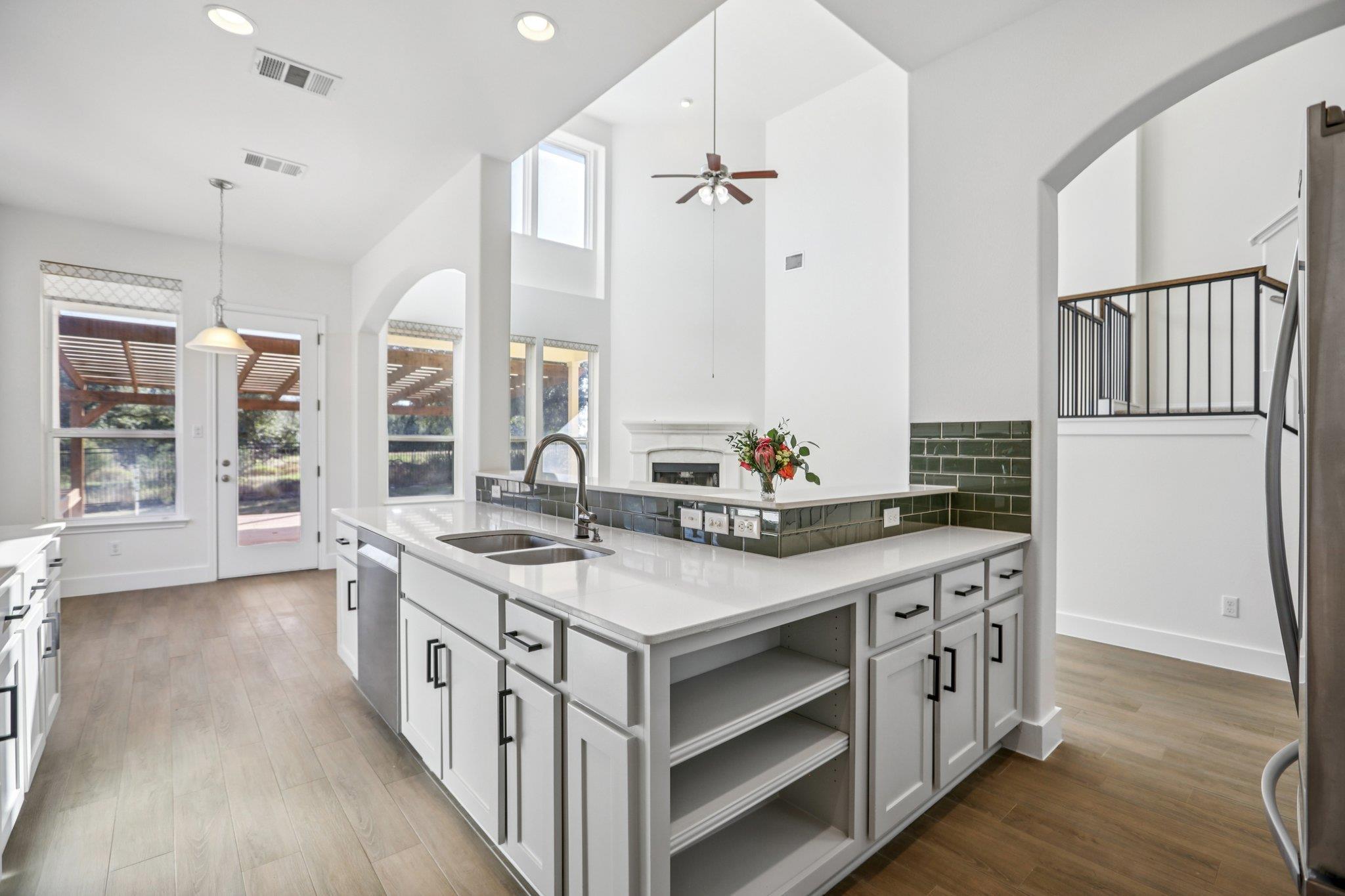 803 Wild Rose Dr, Austin, TX 78737