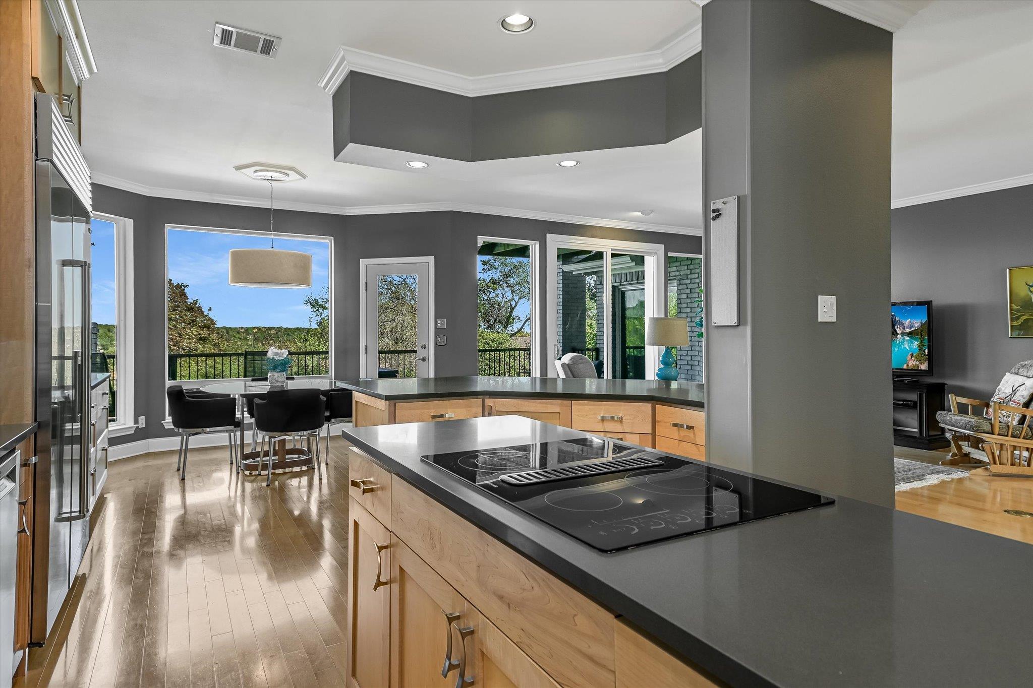 7901 Jester Blvd, Austin, TX 78750