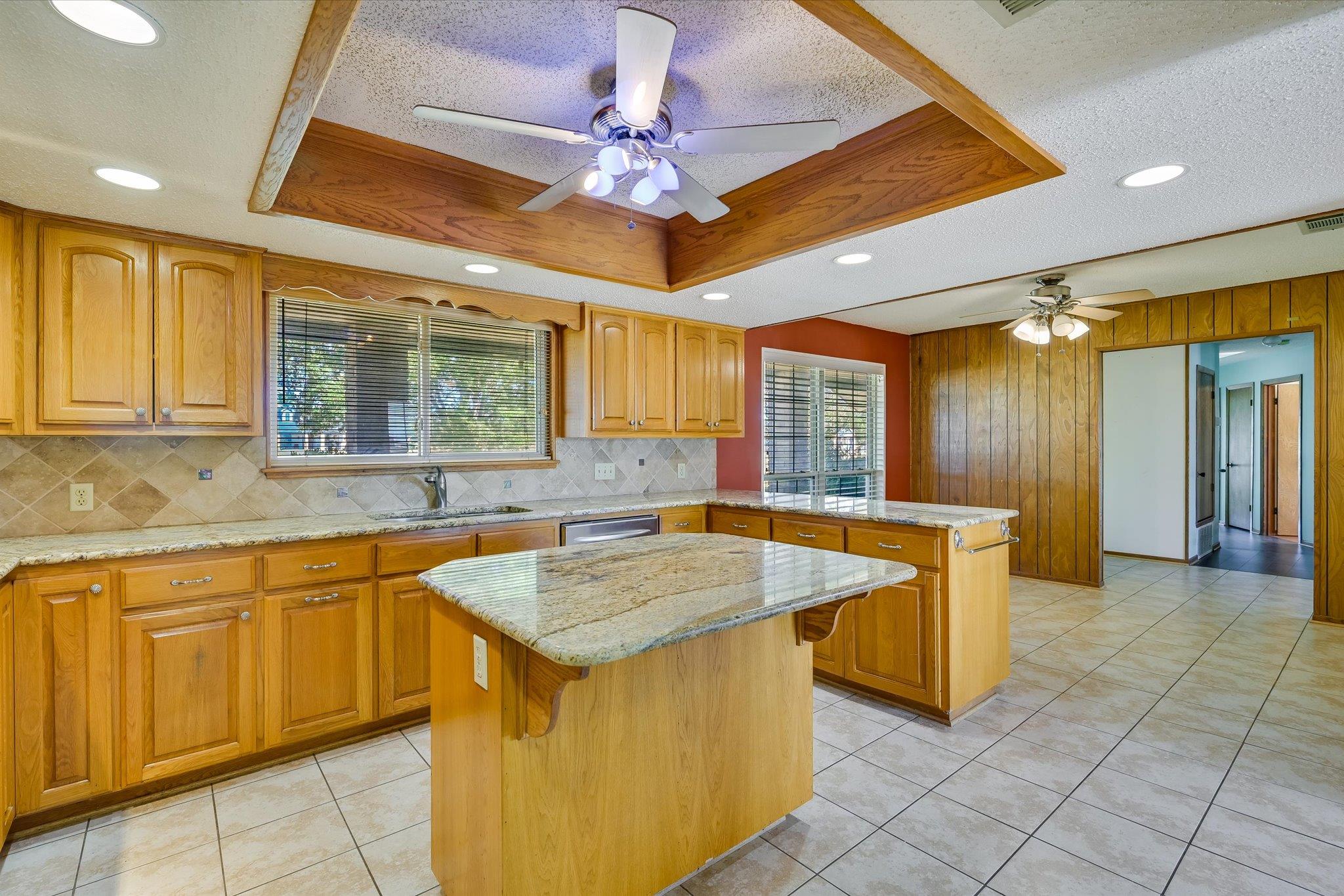 958 County Road 124, Georgetown, TX 78626