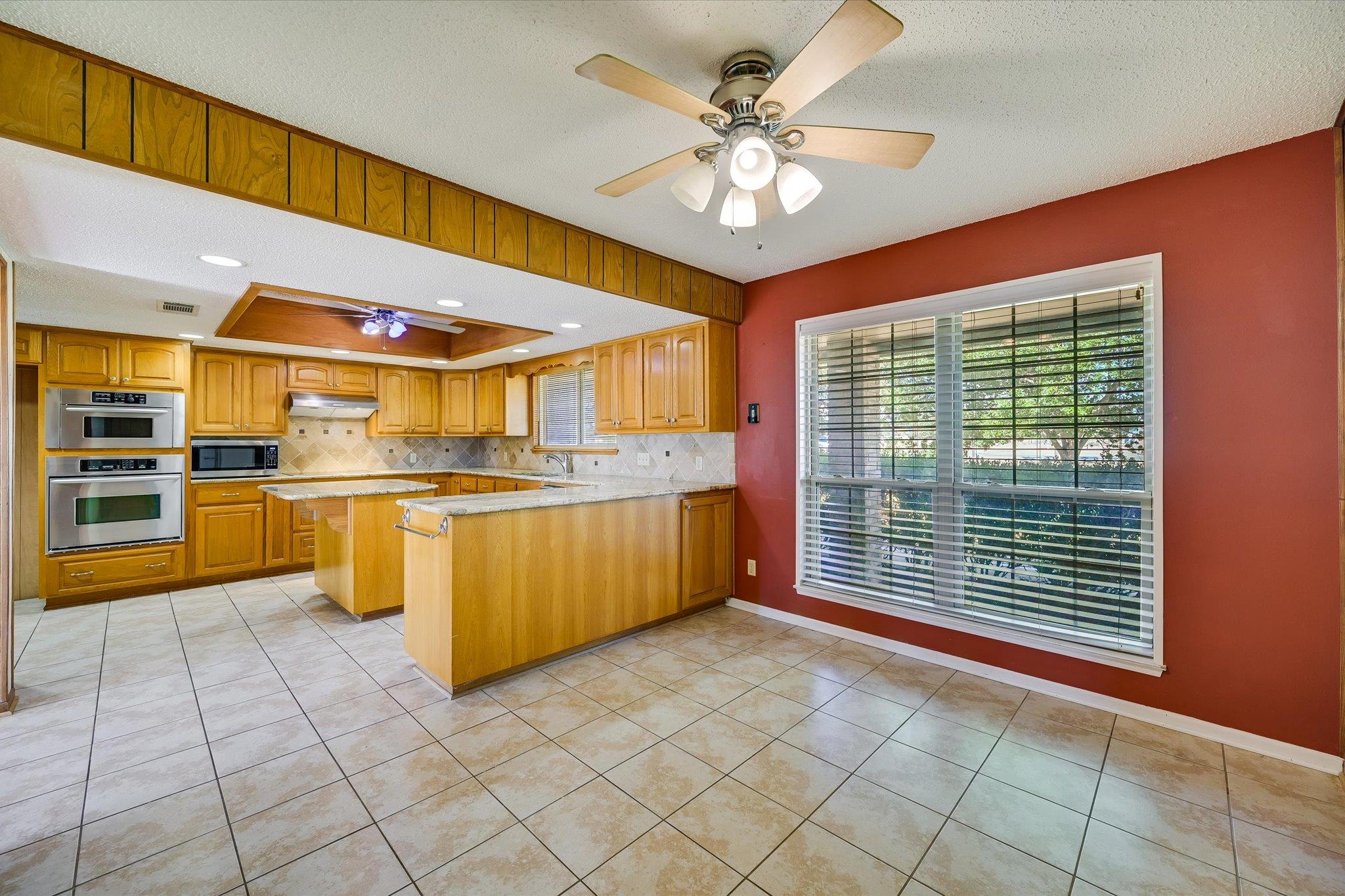 958 County Road 124, Georgetown, TX 78626