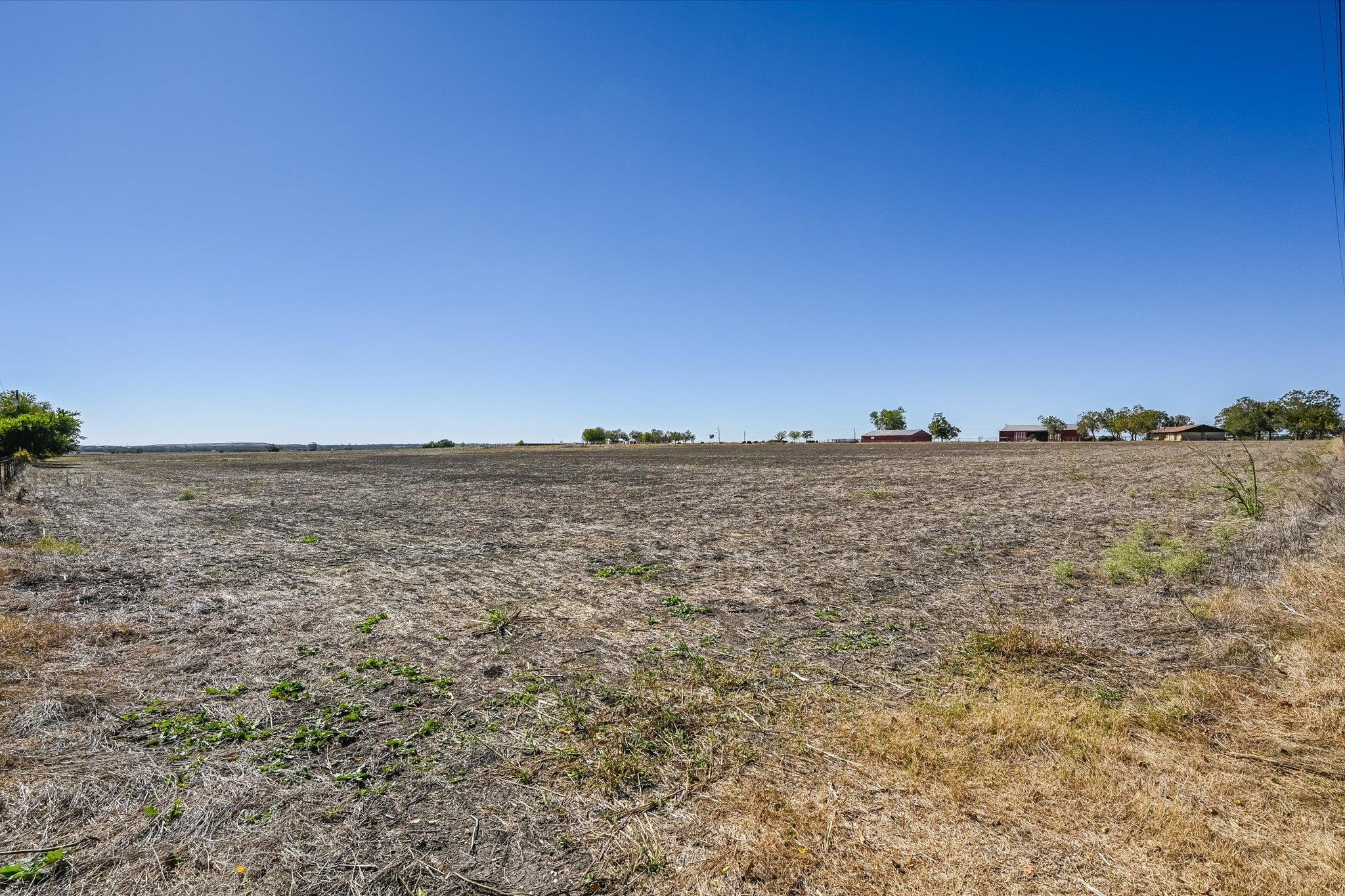 958 County Road 124, Georgetown, TX 78626