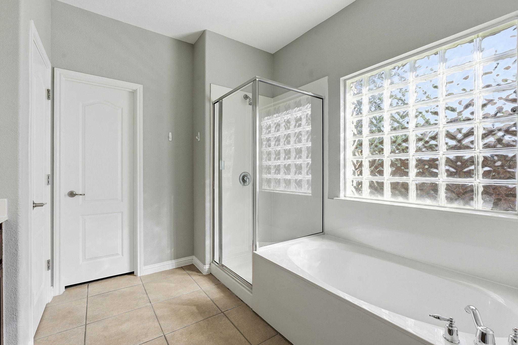 299 Limestone Trl, Austin, TX 78737