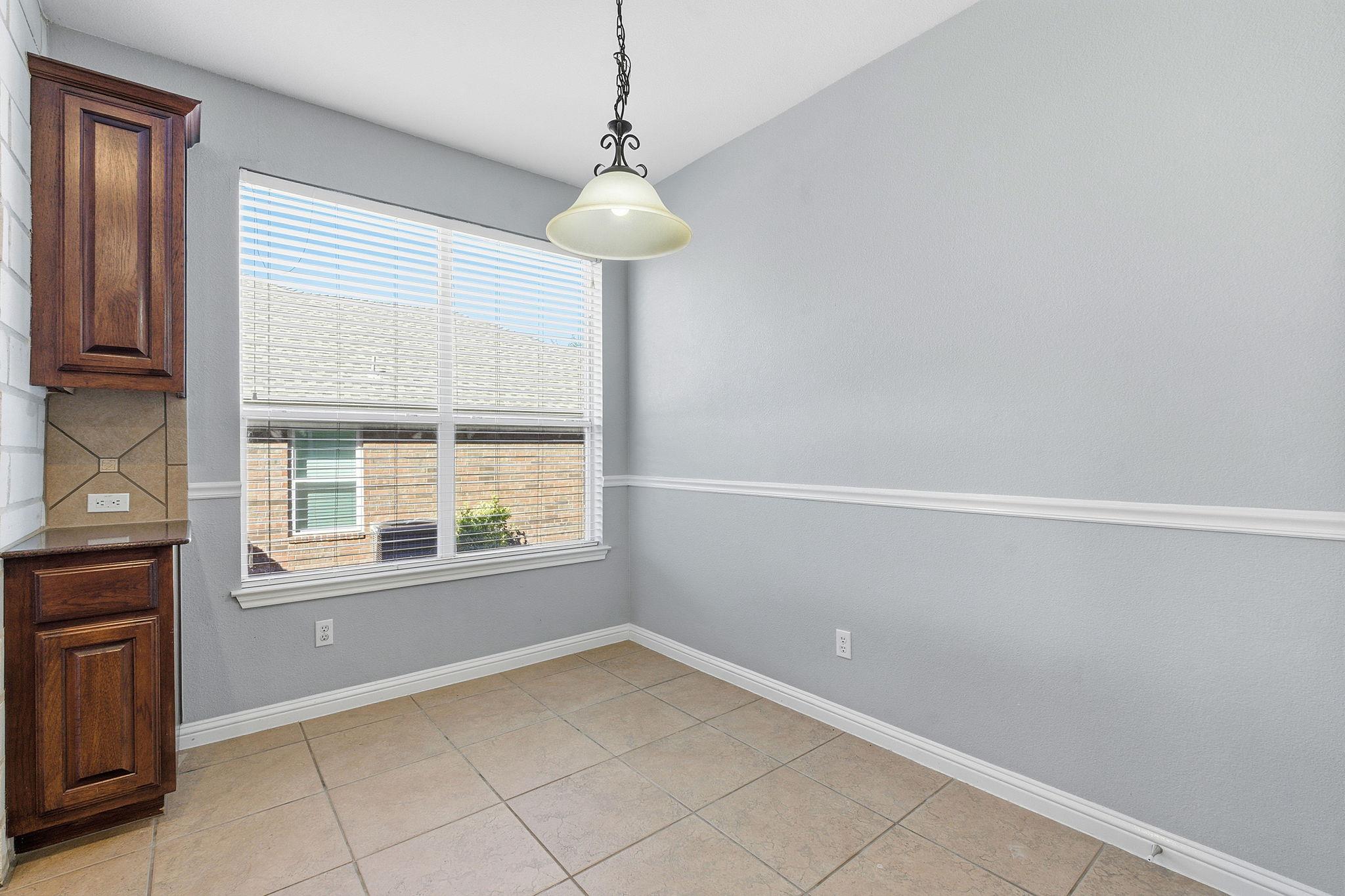 299 Limestone Trl, Austin, TX 78737