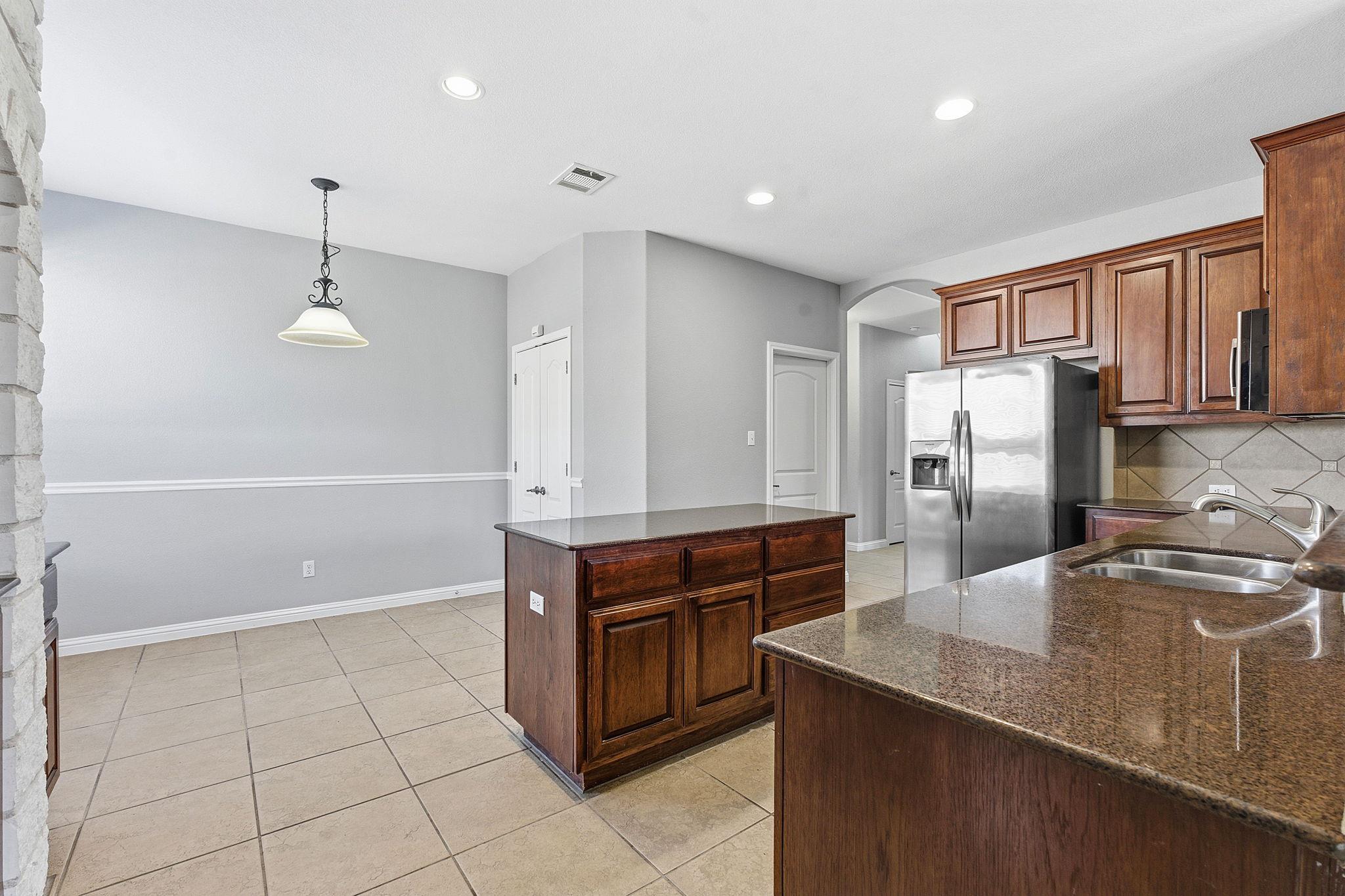 299 Limestone Trl, Austin, TX 78737