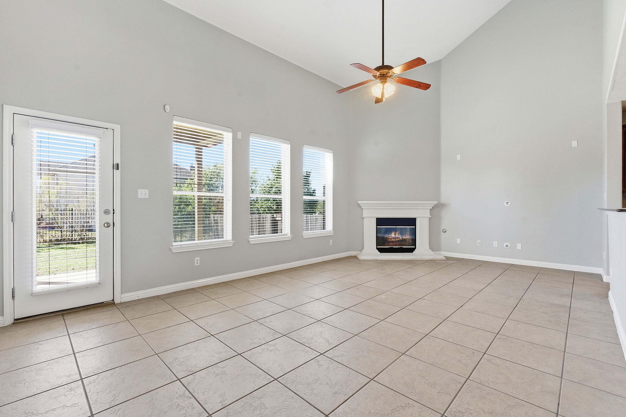 299 Limestone Trl, Austin, TX 78737