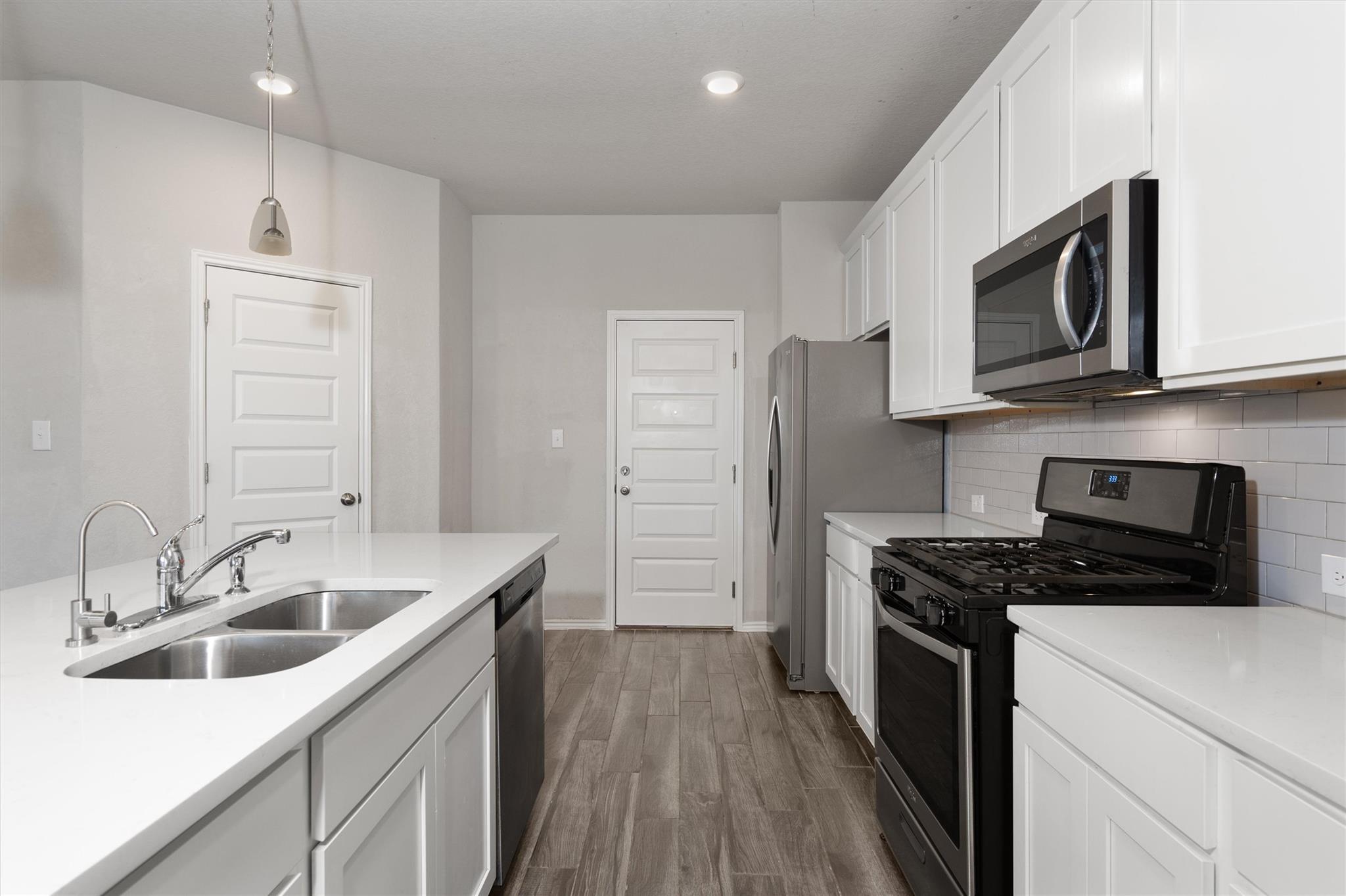 222 Jaycen Ln, New Braunfels, TX 78130