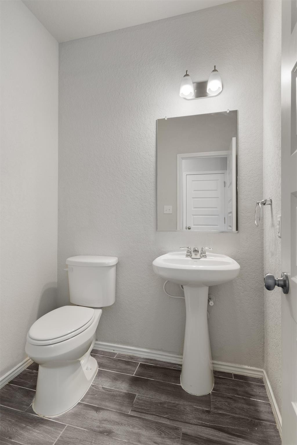 222 Jaycen Ln, New Braunfels, TX 78130