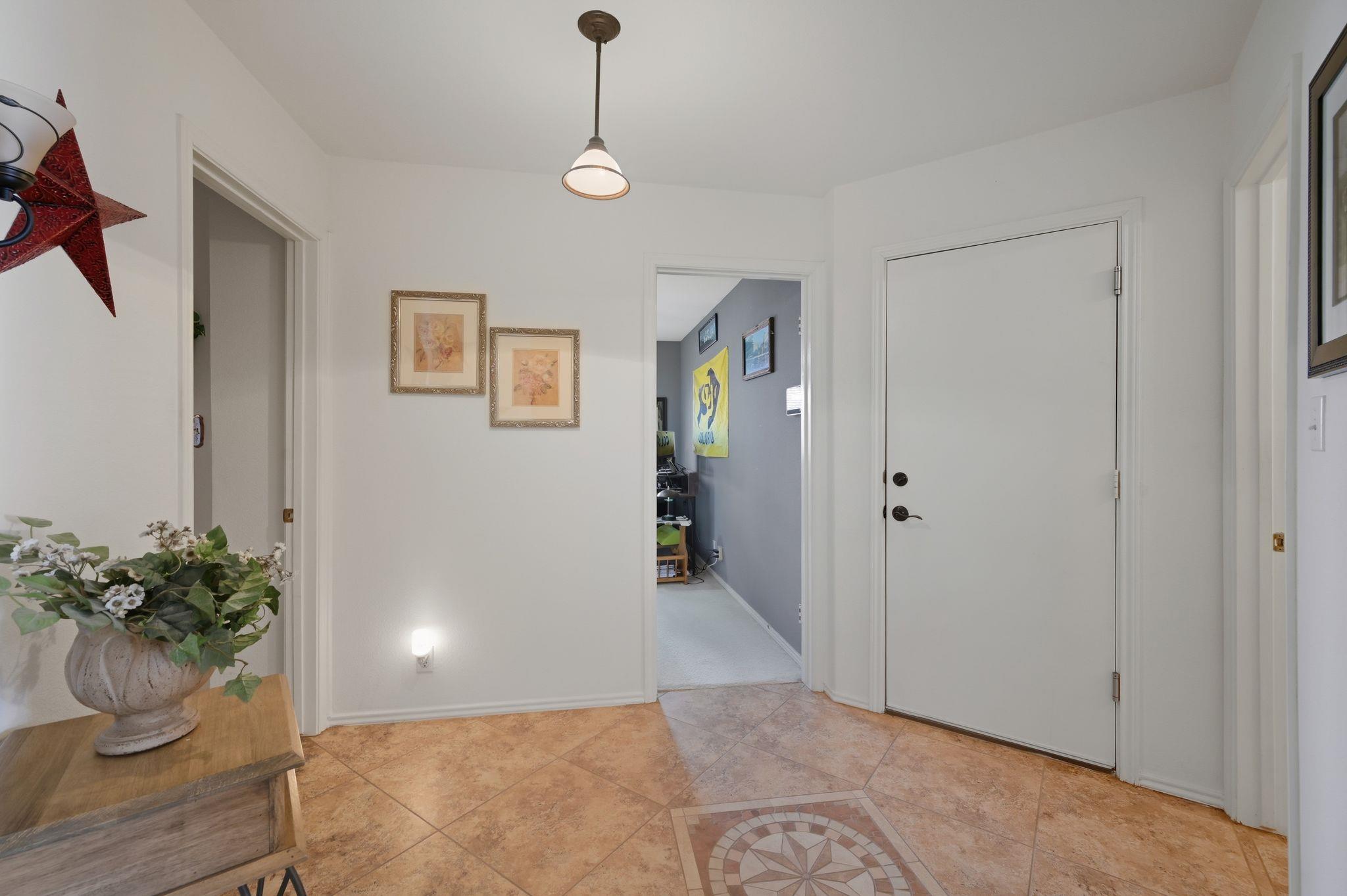 903 E Olympic Dr, Pflugerville, TX 78660