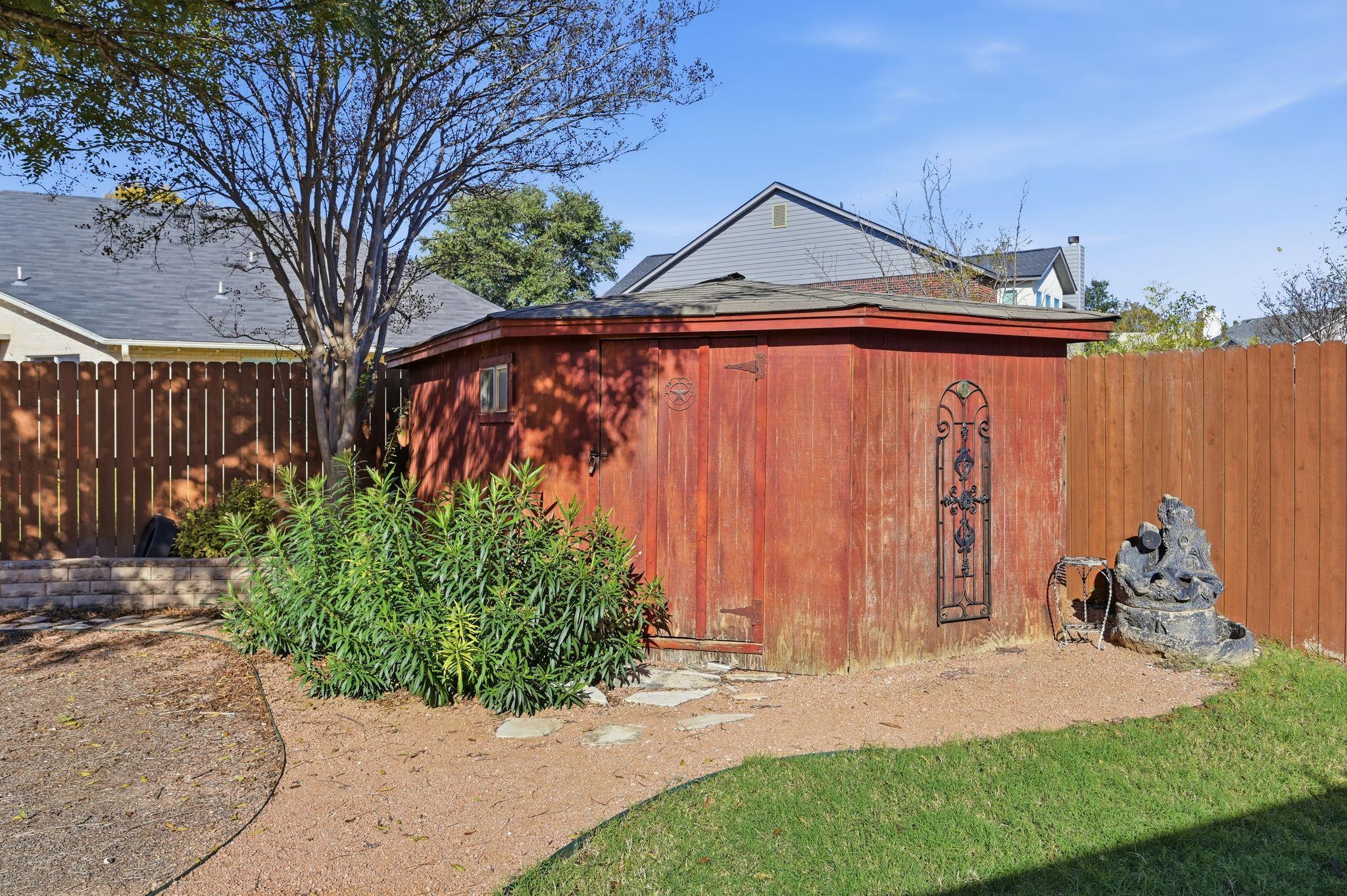 903 E Olympic Dr, Pflugerville, TX 78660