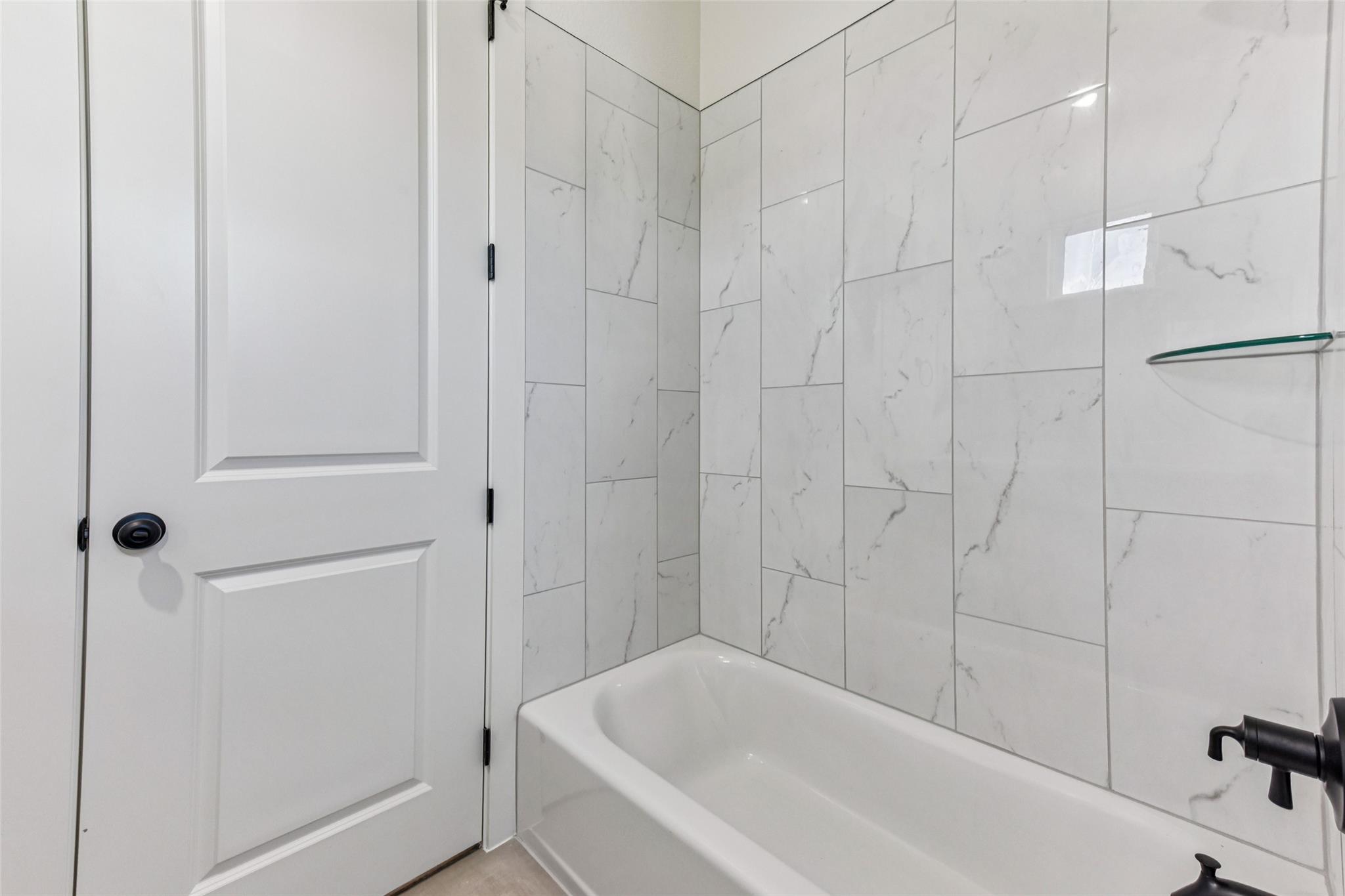 11060 Eagle Walk Blvd, Salado, TX 76571