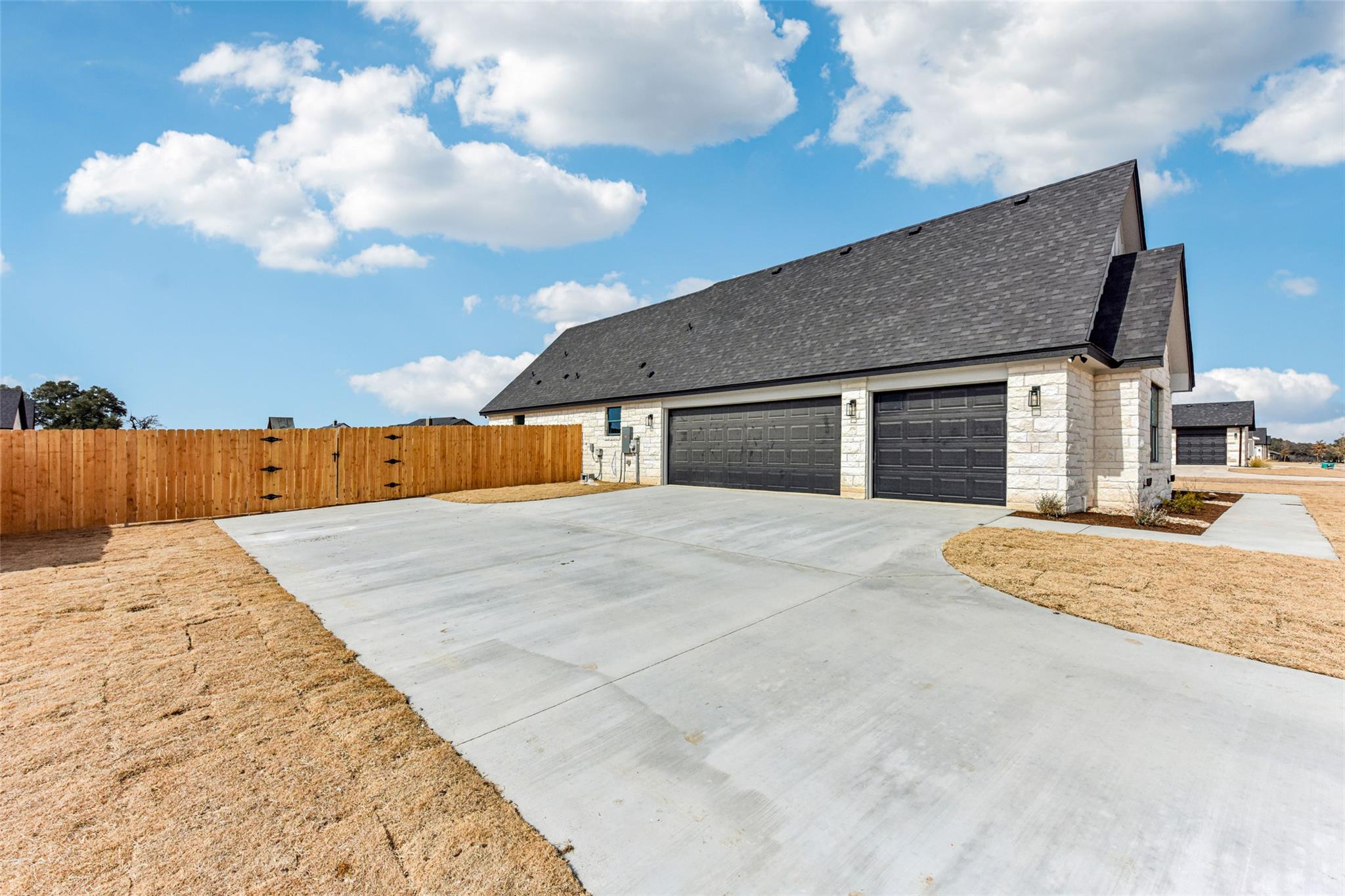 11060 Eagle Walk Blvd, Salado, TX 76571