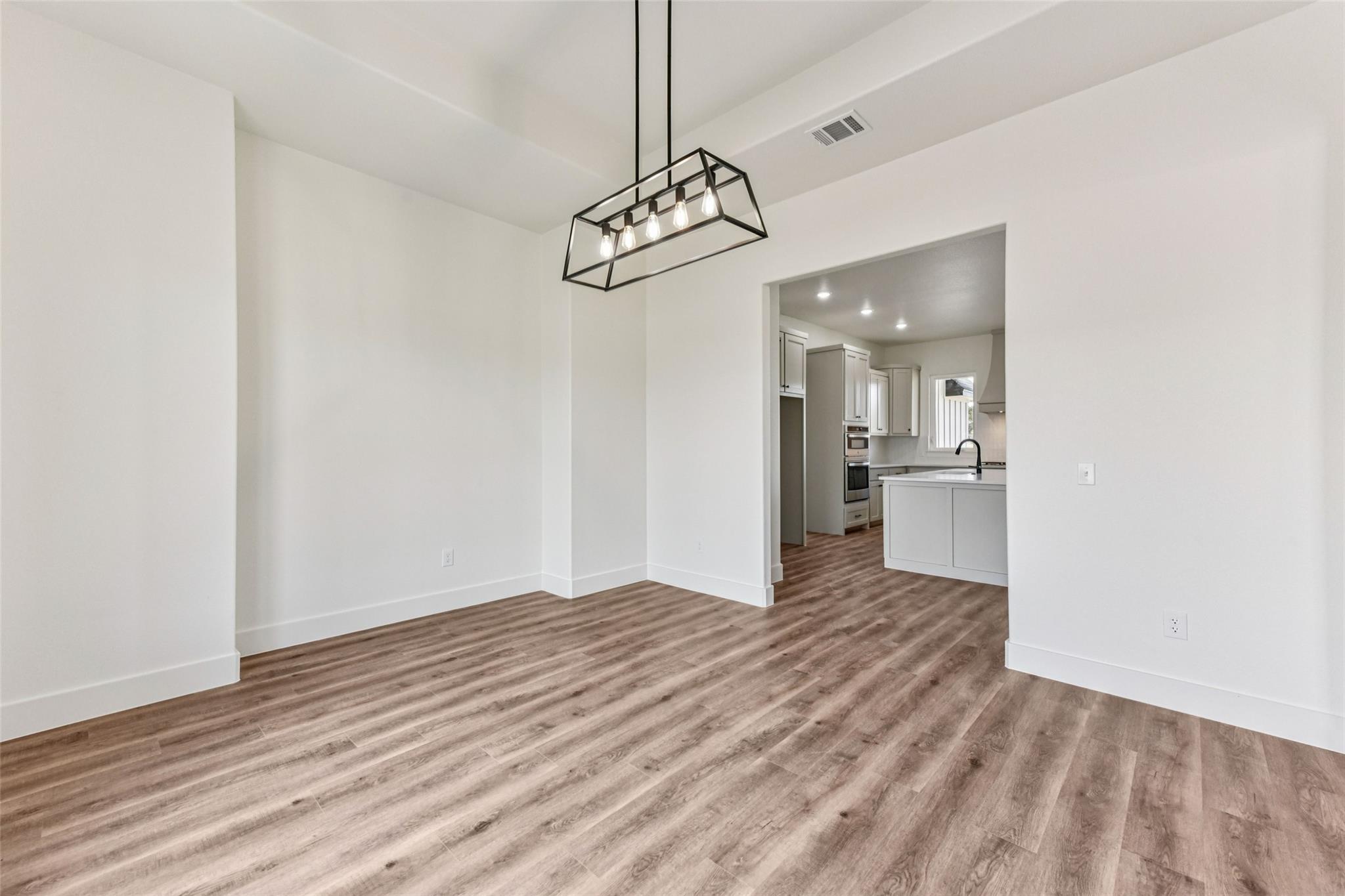 11060 Eagle Walk Blvd, Salado, TX 76571