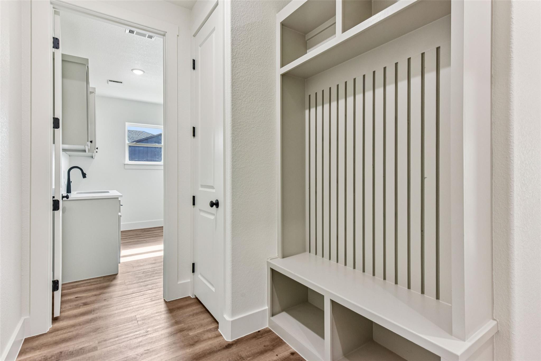 11060 Eagle Walk Blvd, Salado, TX 76571