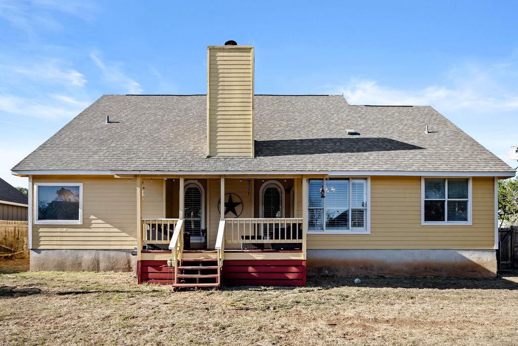 11 Elmwood Cir, Wimberley, TX 78676