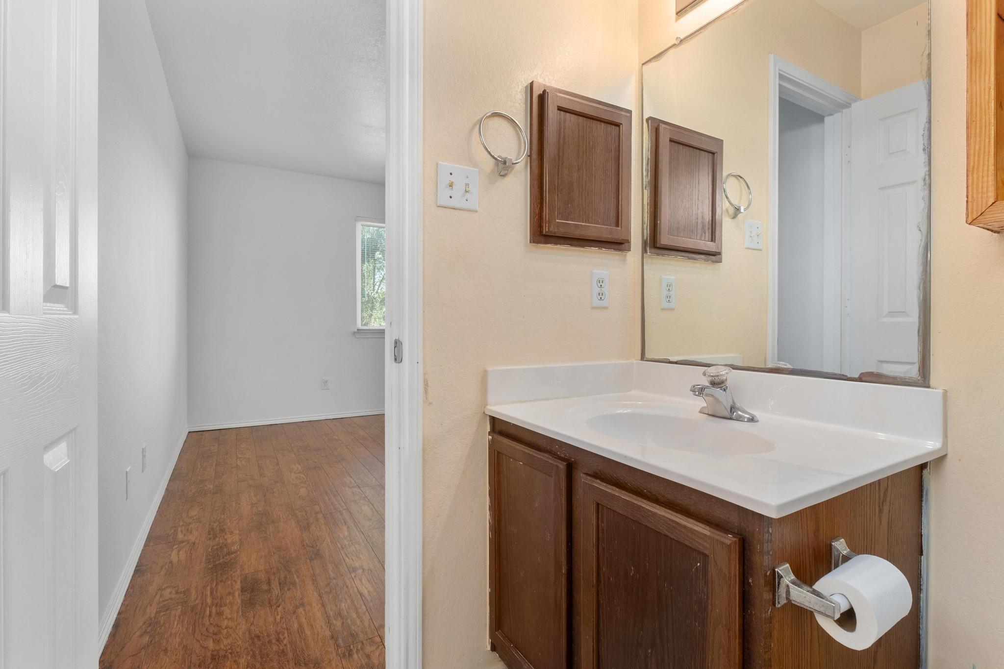 12401 Drummond Dr, Austin, TX 78754