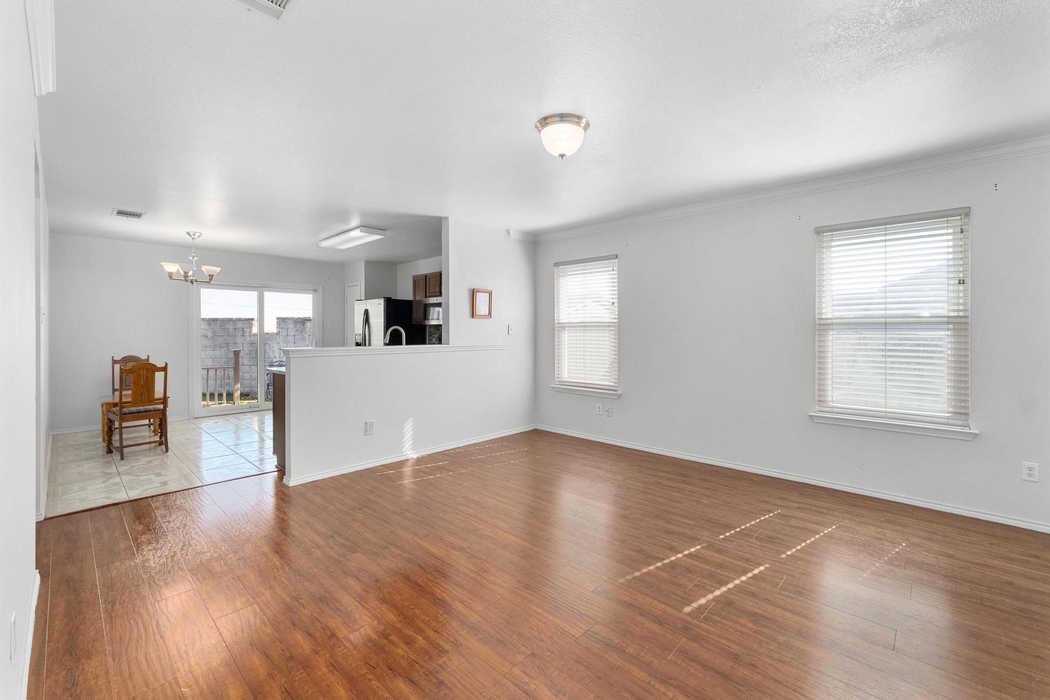 12401 Drummond Dr, Austin, TX 78754