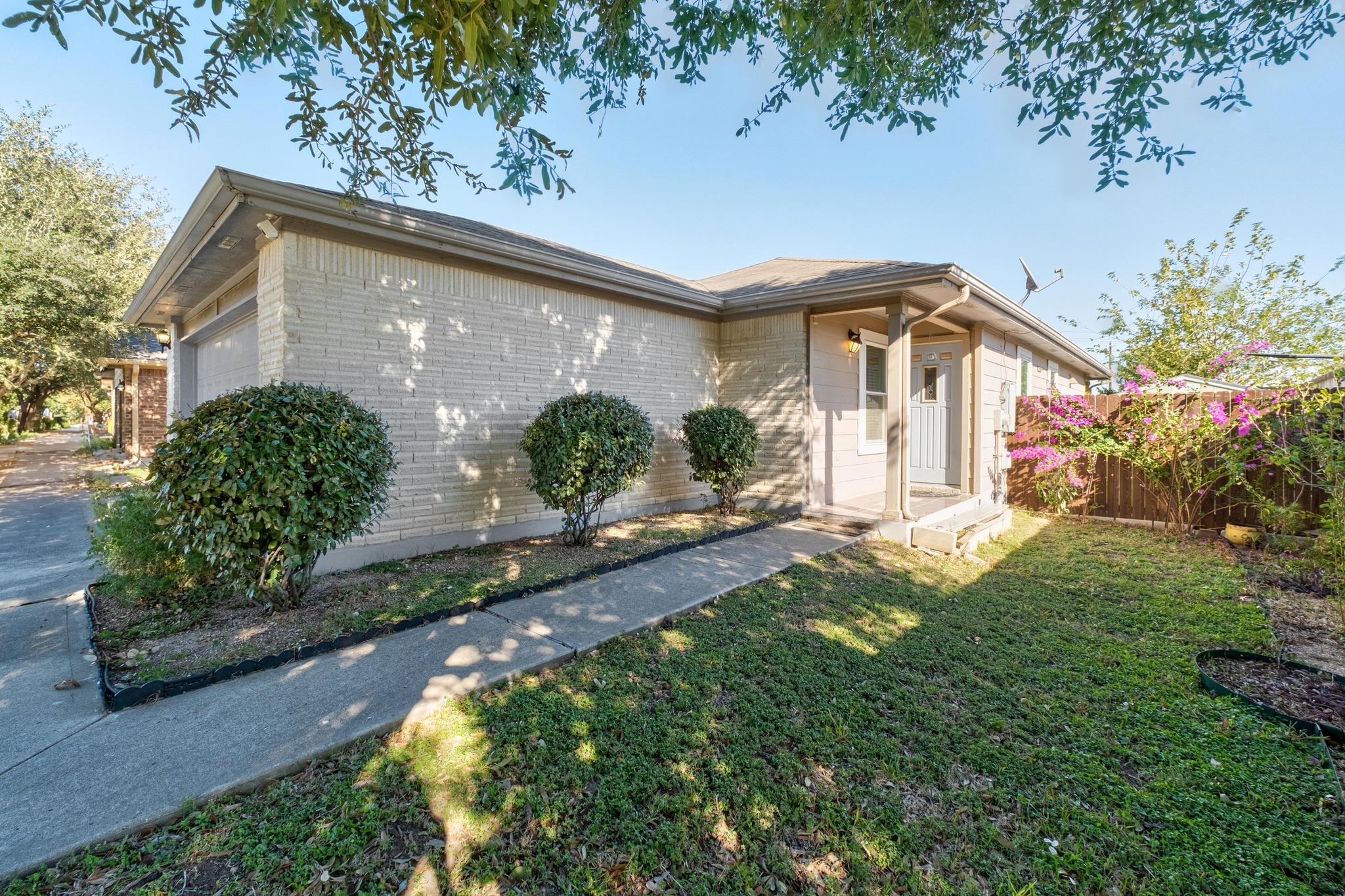 12401 Drummond Dr, Austin, TX 78754
