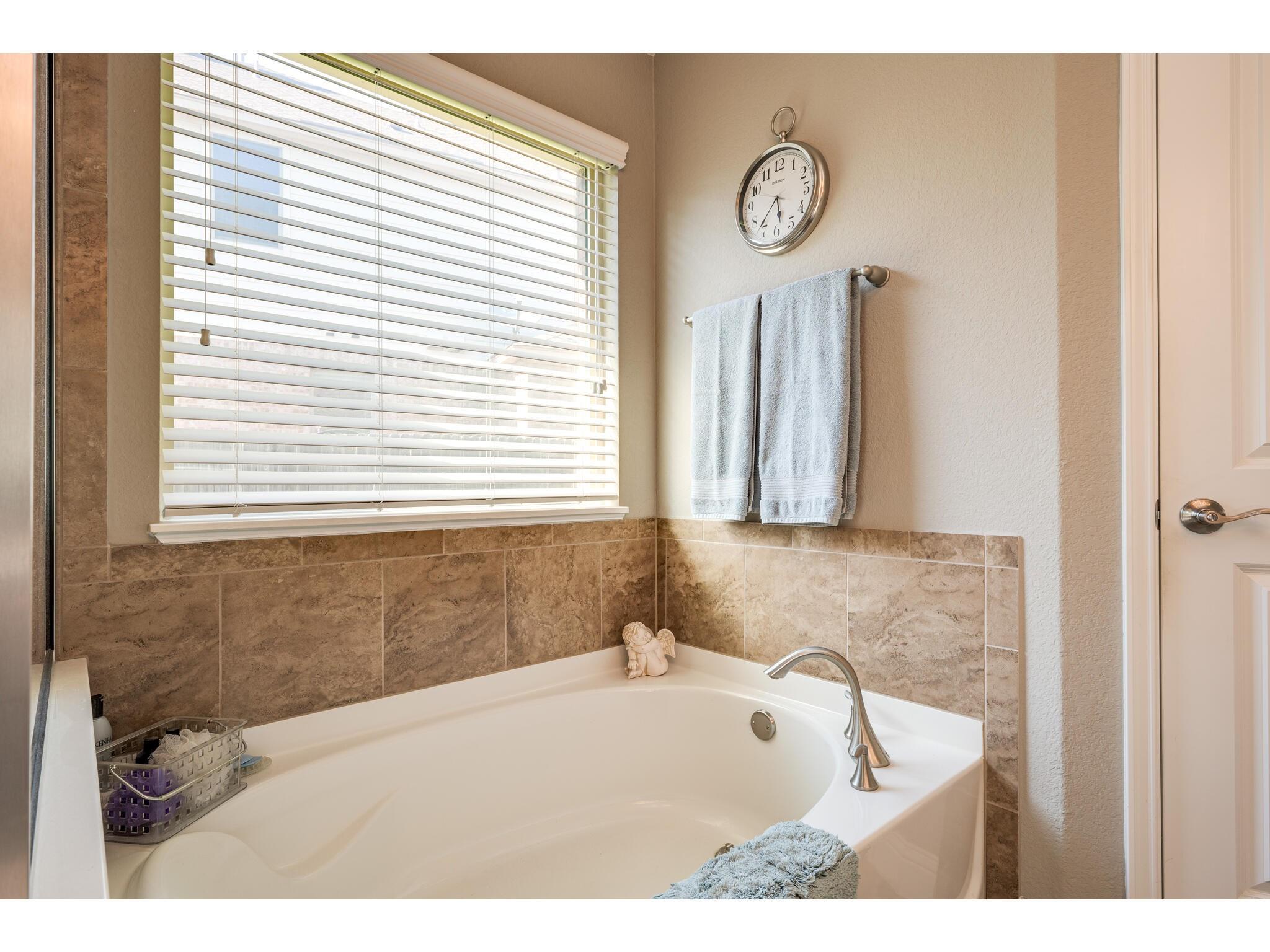 1909 Pecan Valley Dr, Leander, TX 78641