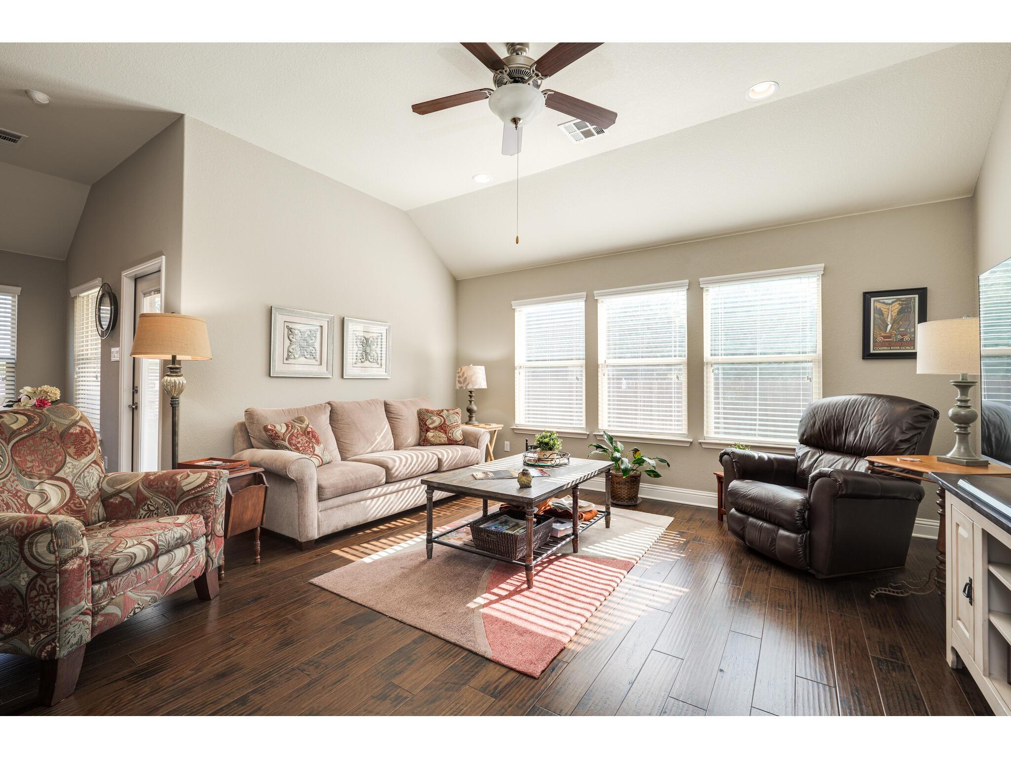 1909 Pecan Valley Dr, Leander, TX 78641