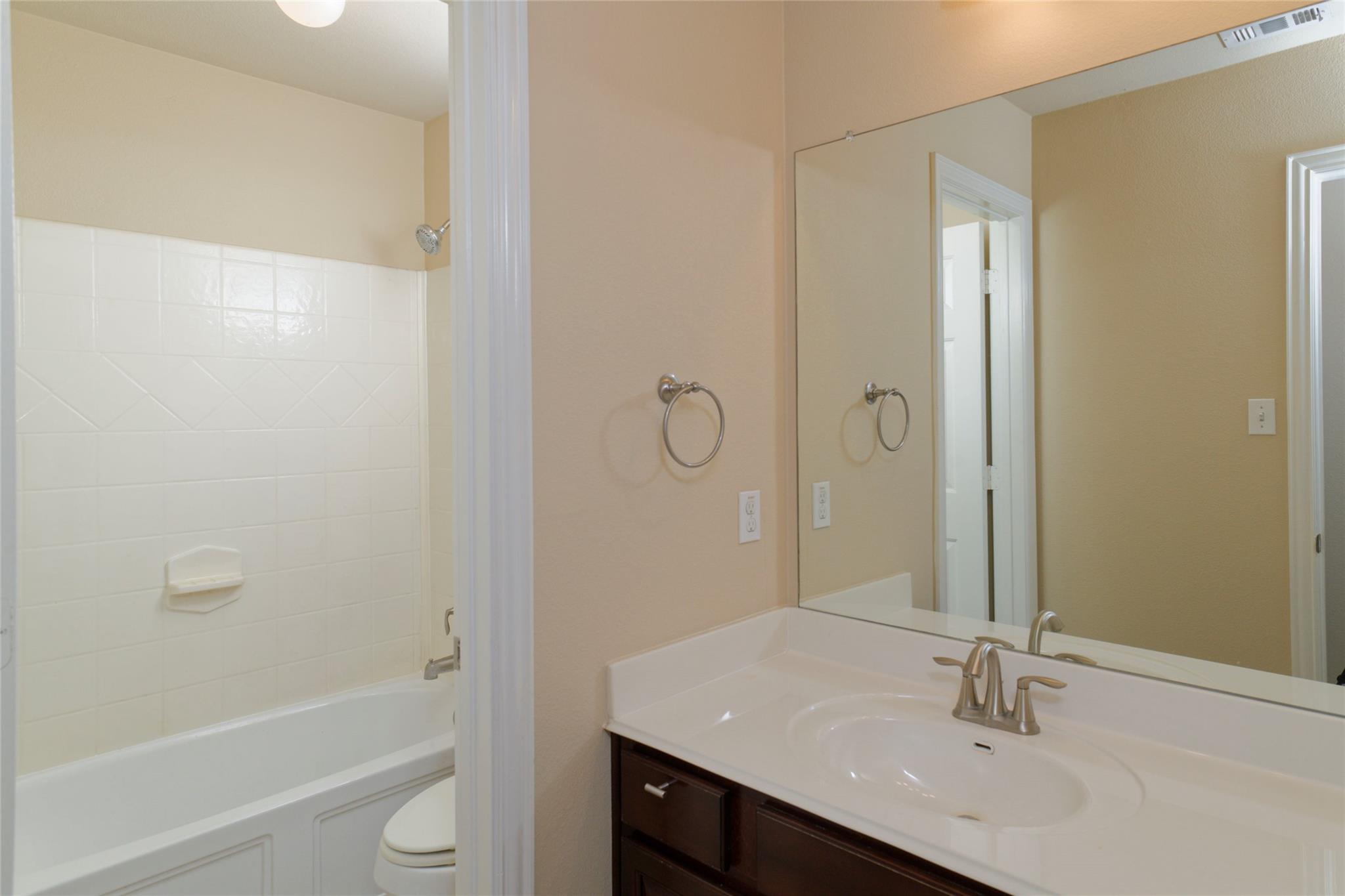 1995 Canyon Sage Path, Round Rock, TX 78665