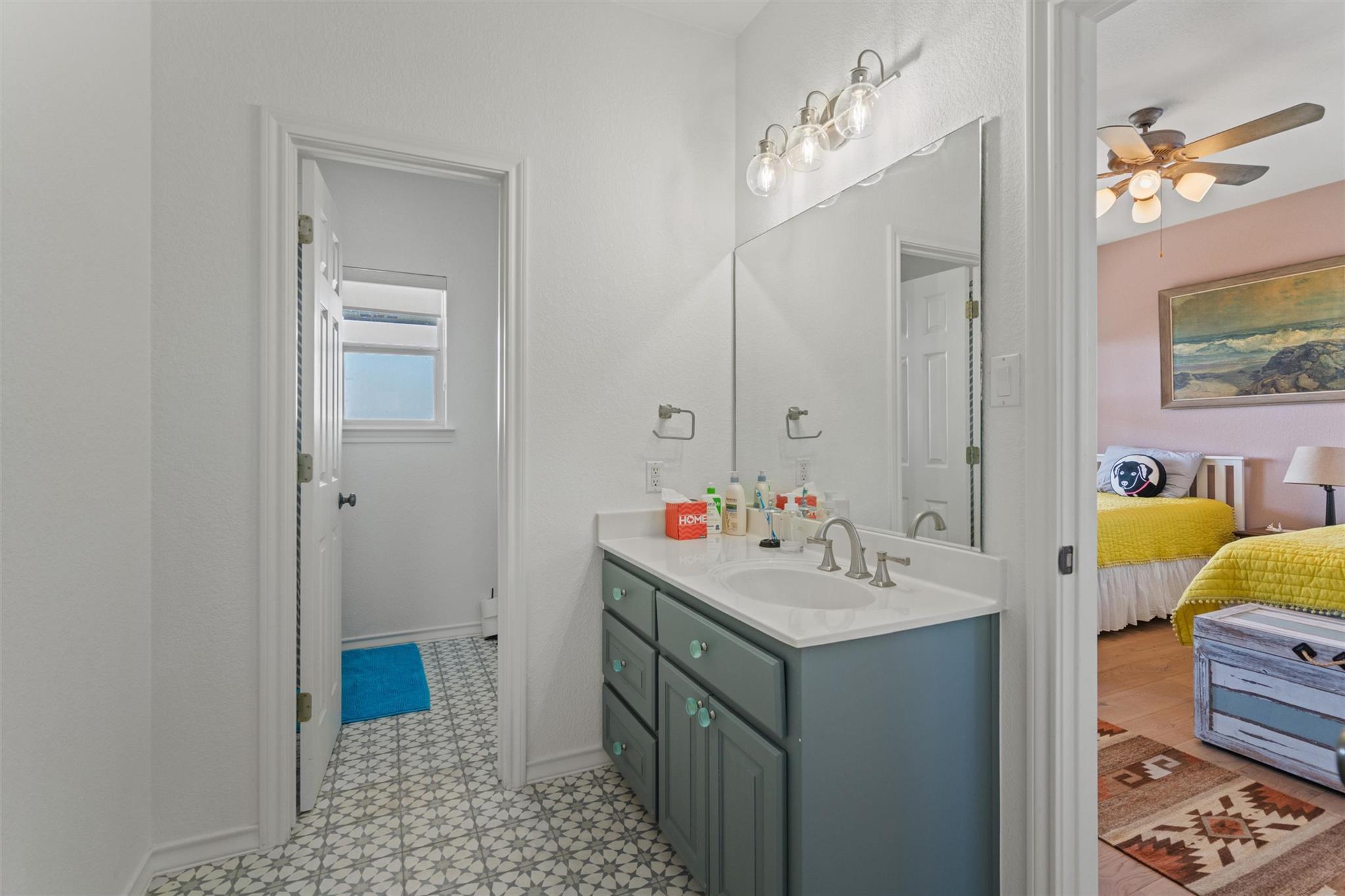 4401 Sunset Cliff Rd, Burnet, TX 78611