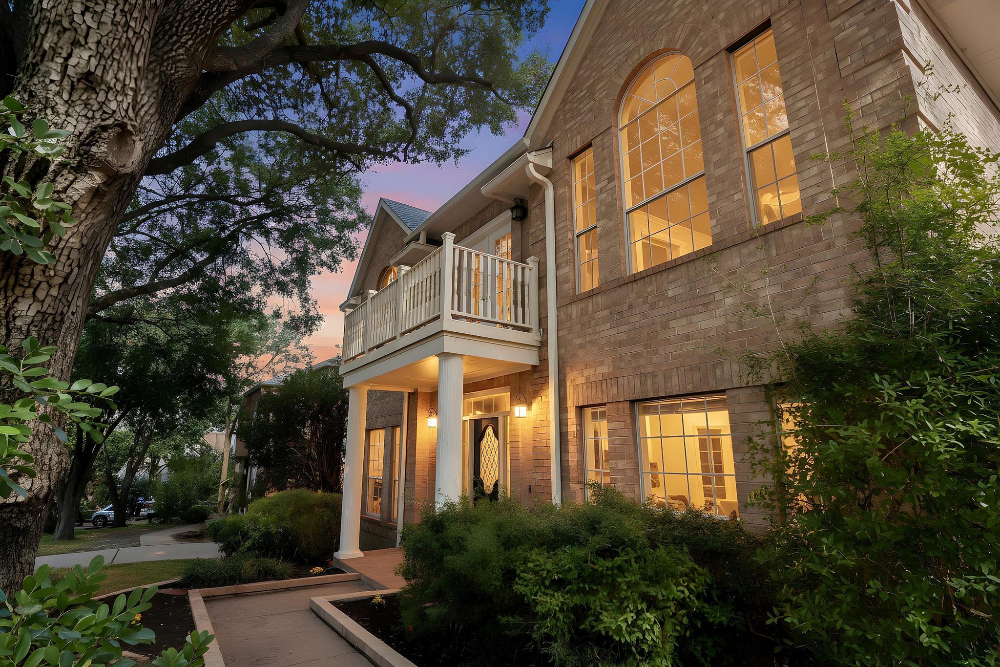 3913 Caney Creek Rd, Austin, TX 78732