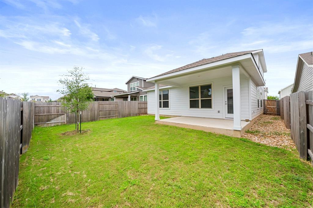 8602 McKamy Dr, Austin, TX 78744