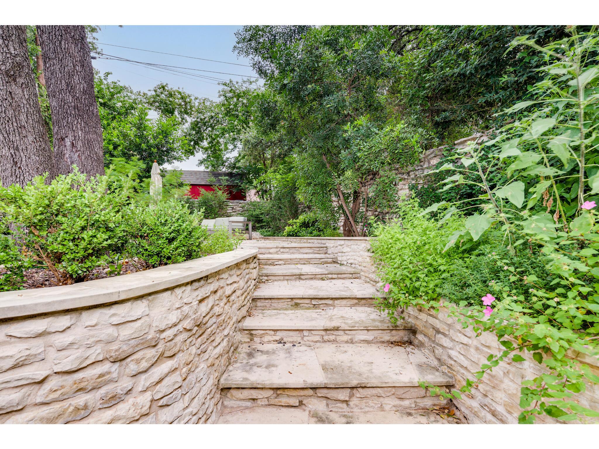 8700 Mountainwood Cir, Austin, TX 78759