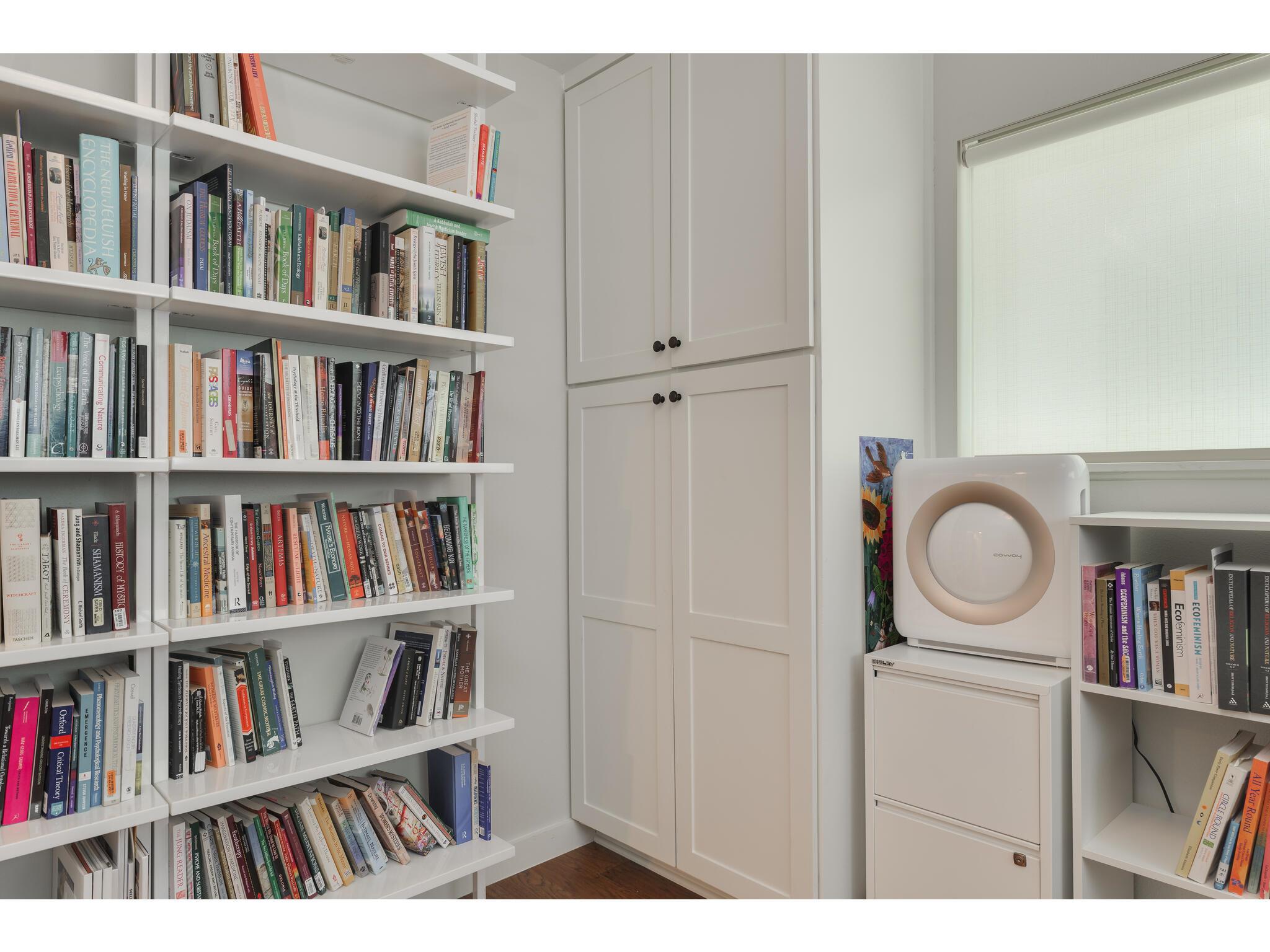 8700 Mountainwood Cir, Austin, TX 78759