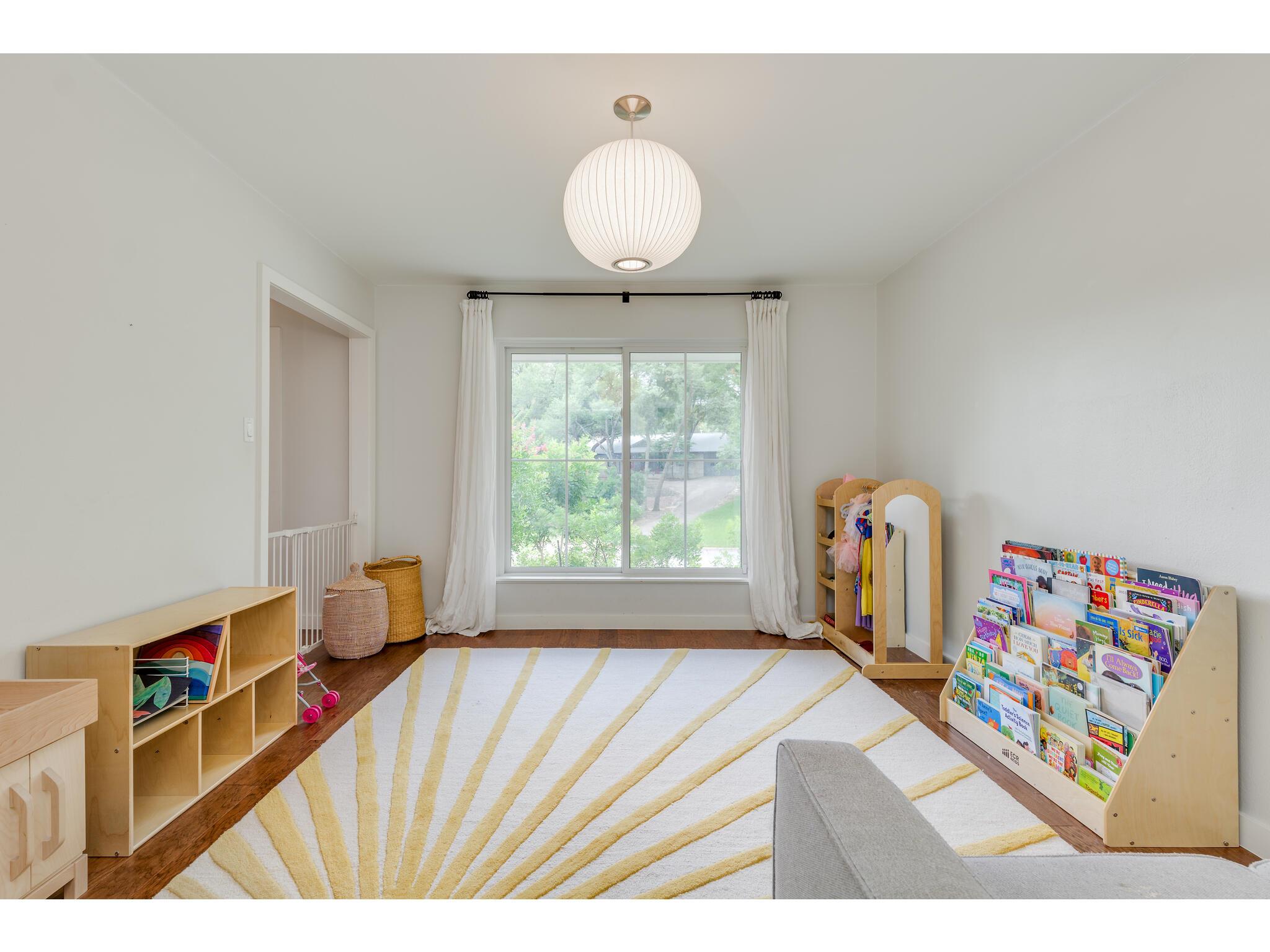 8700 Mountainwood Cir, Austin, TX 78759