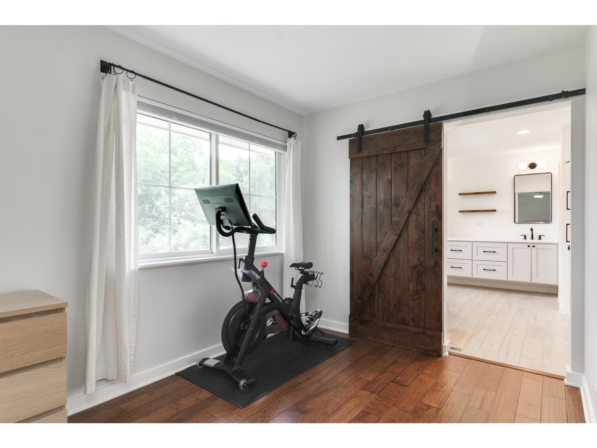 8700 Mountainwood Cir, Austin, TX 78759