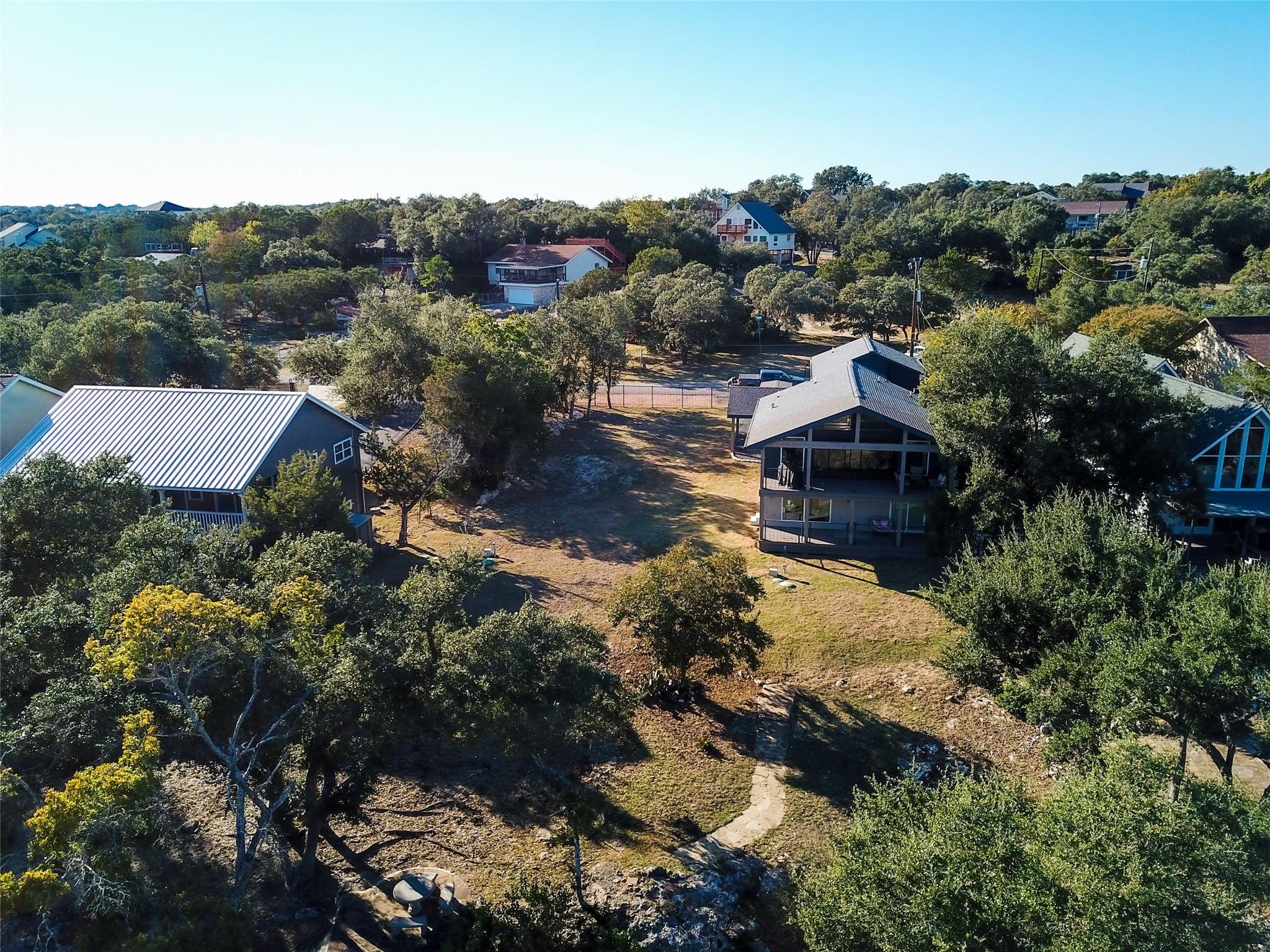 864 Lakebreeze Dr, Canyon Lake, TX 78133